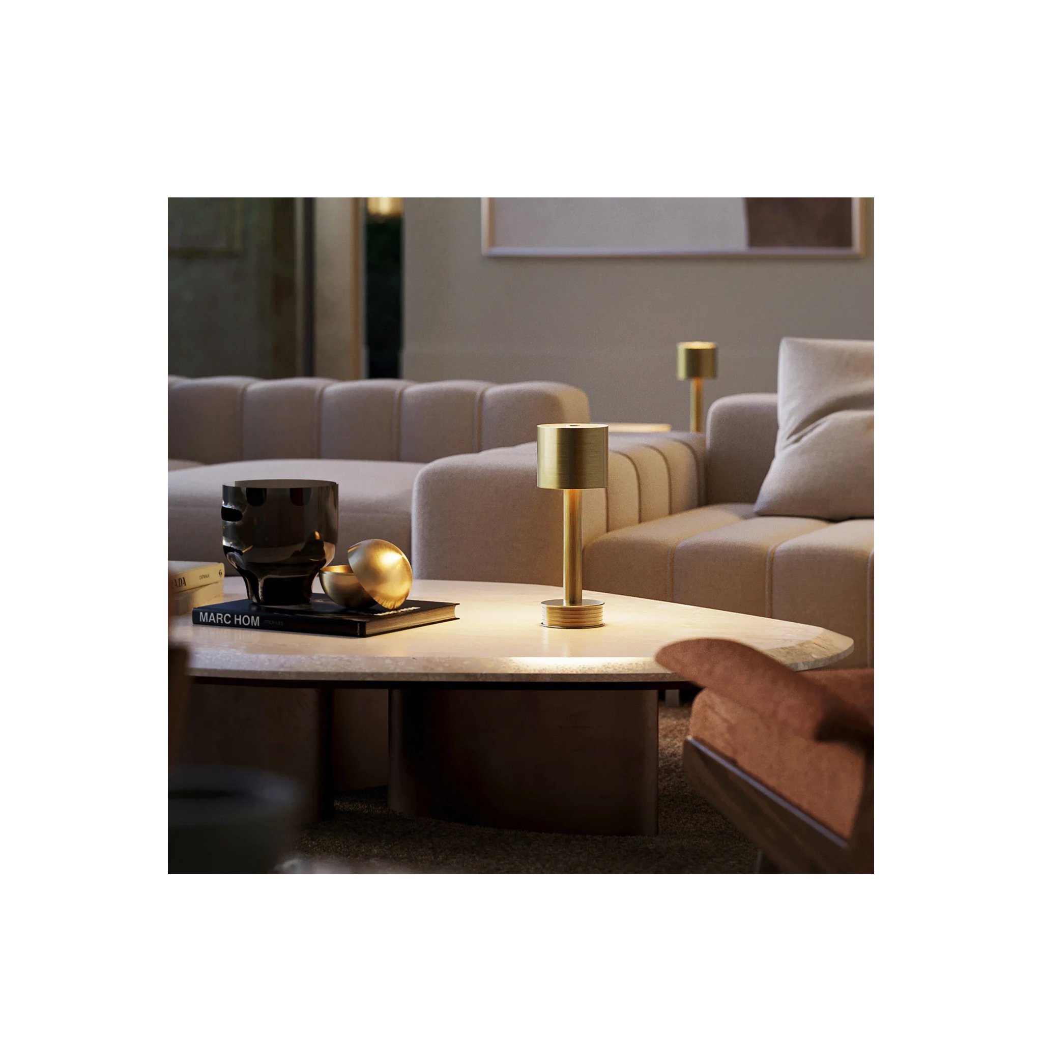 IDG-Traverse-Table-Lamp-2.jpg