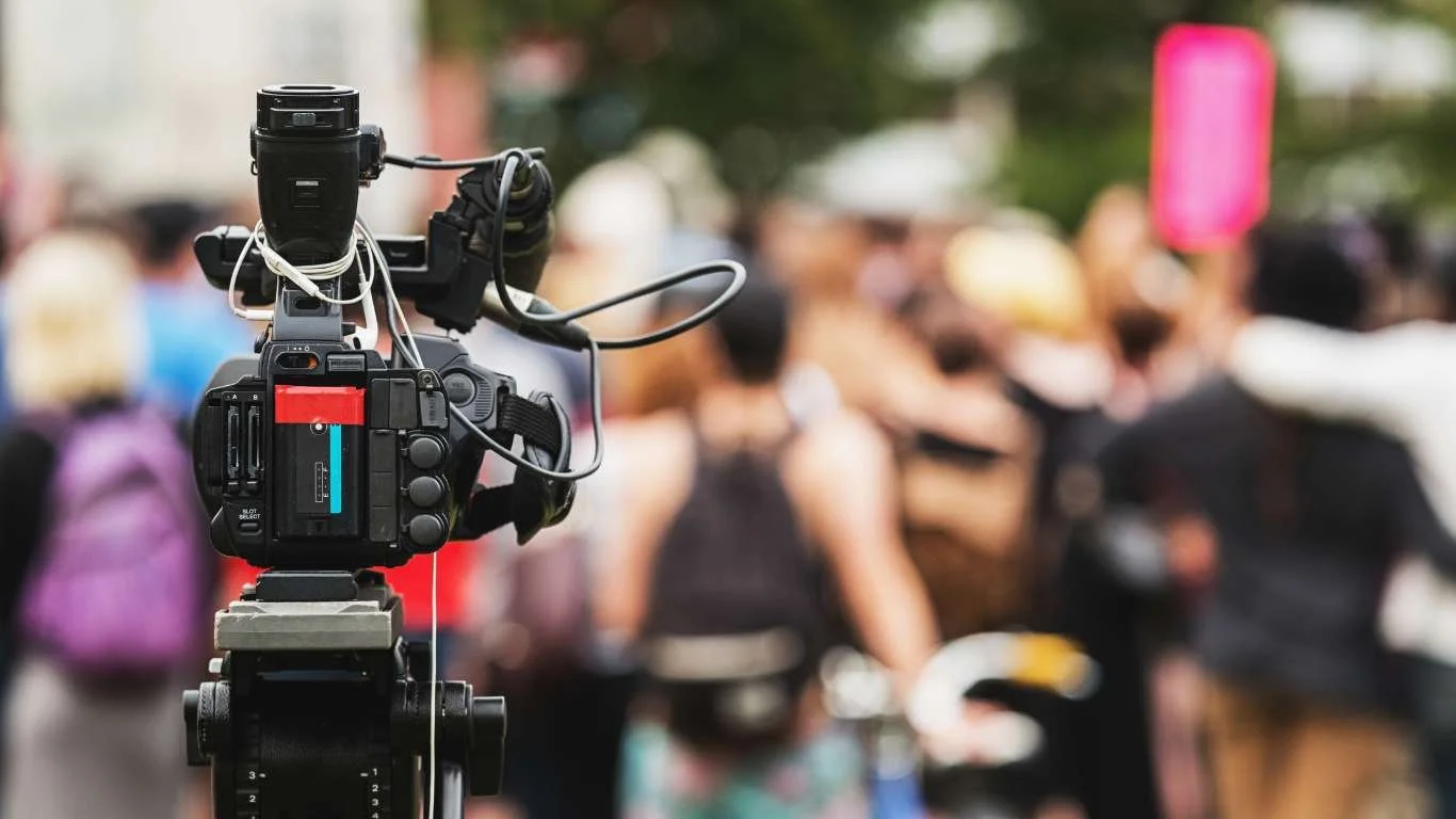 Navigating PR Crises: Key Strategies for Effective Damage Control