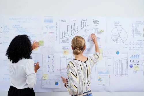 Person Key Message Top 5 Key Message Strategies to Enhance Your Brand Communication