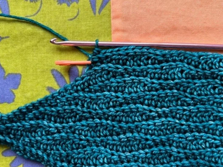 Free Crochet Pattern: Tidepool Beanie Hat (Light) — Margaret Makes Things