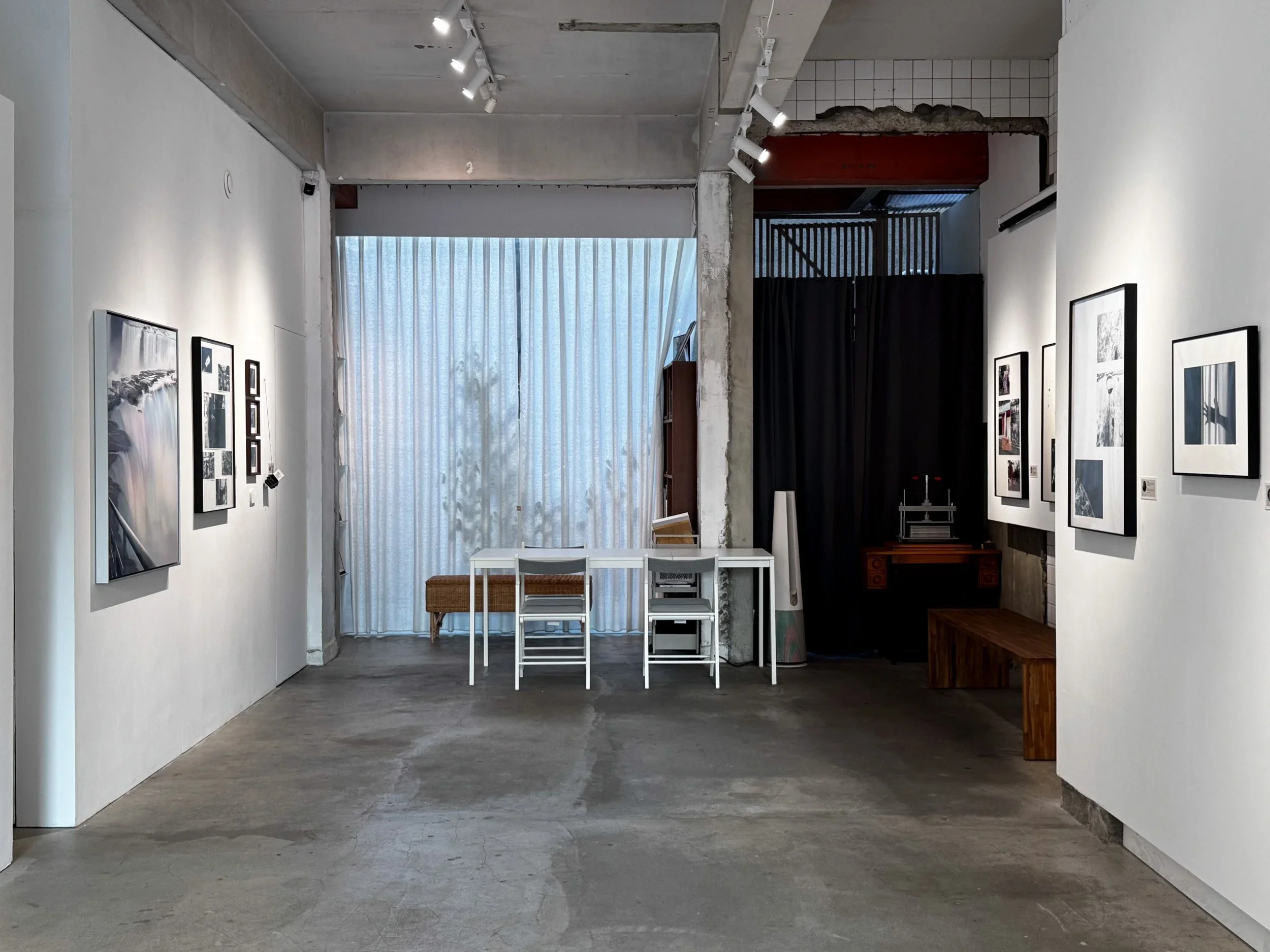 springbao-gallery-taichung-interior-exhibition-space.webp