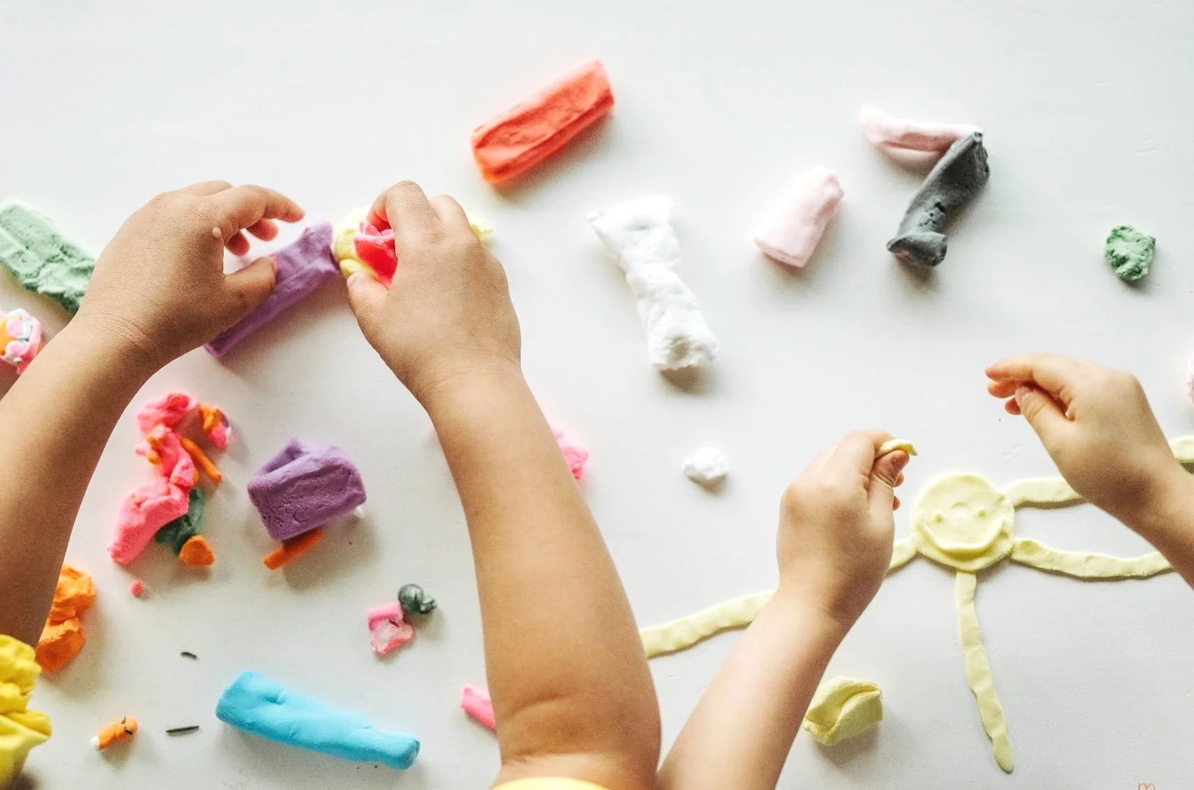 play photo canva.jpg