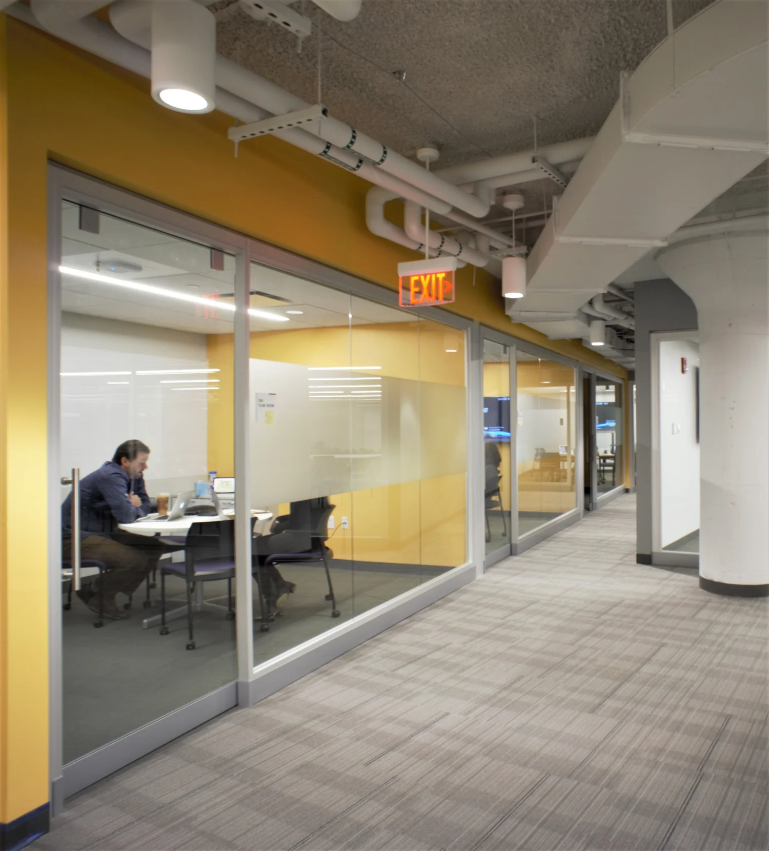 Ariadne office
