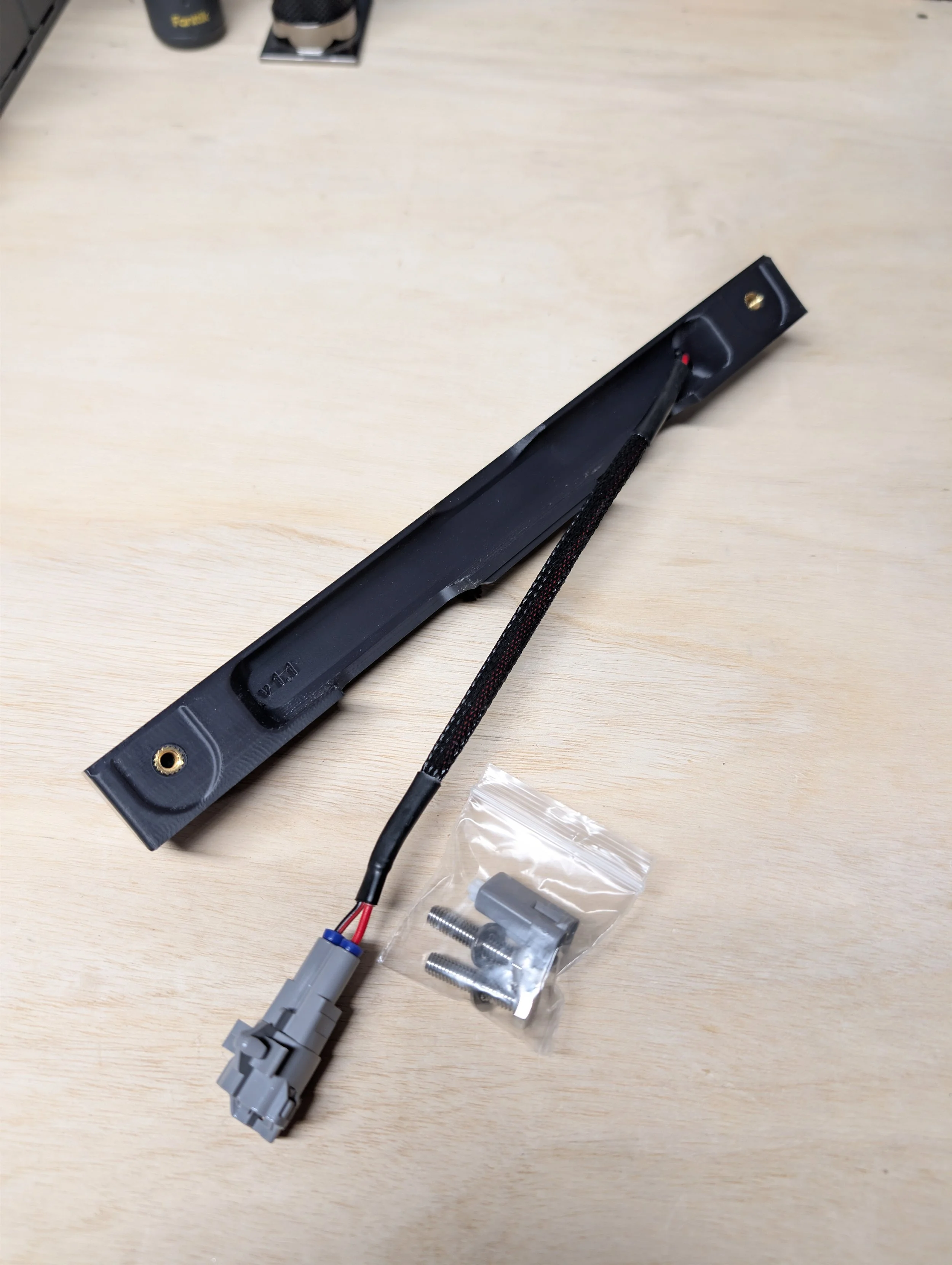 GX460_Chase_Light_camera_mount_3rd_brake_light _3.jpg