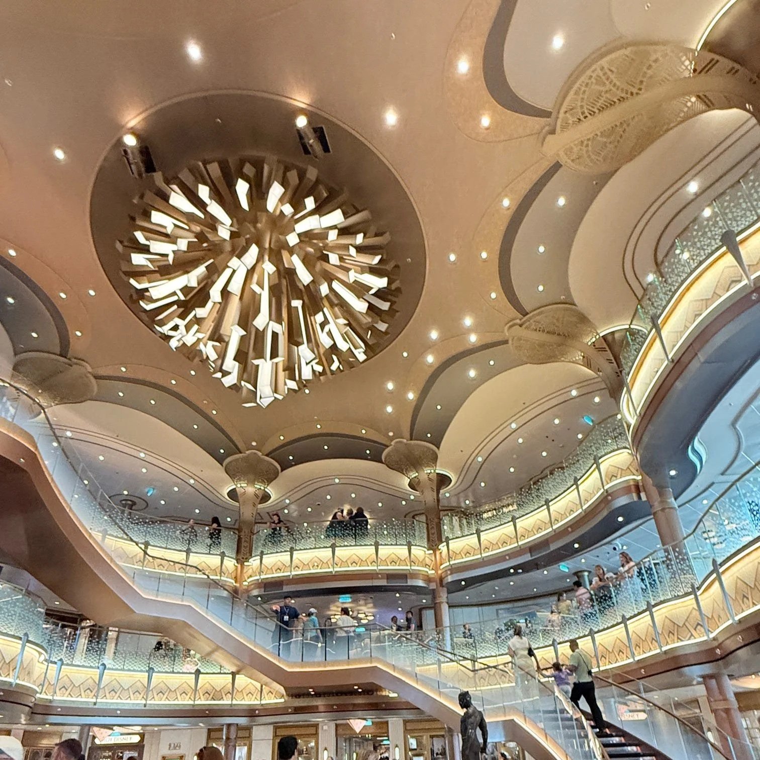 Best Disney Cruise Ship for Your Family (2026-2027 Disney Cruise Line Guide)