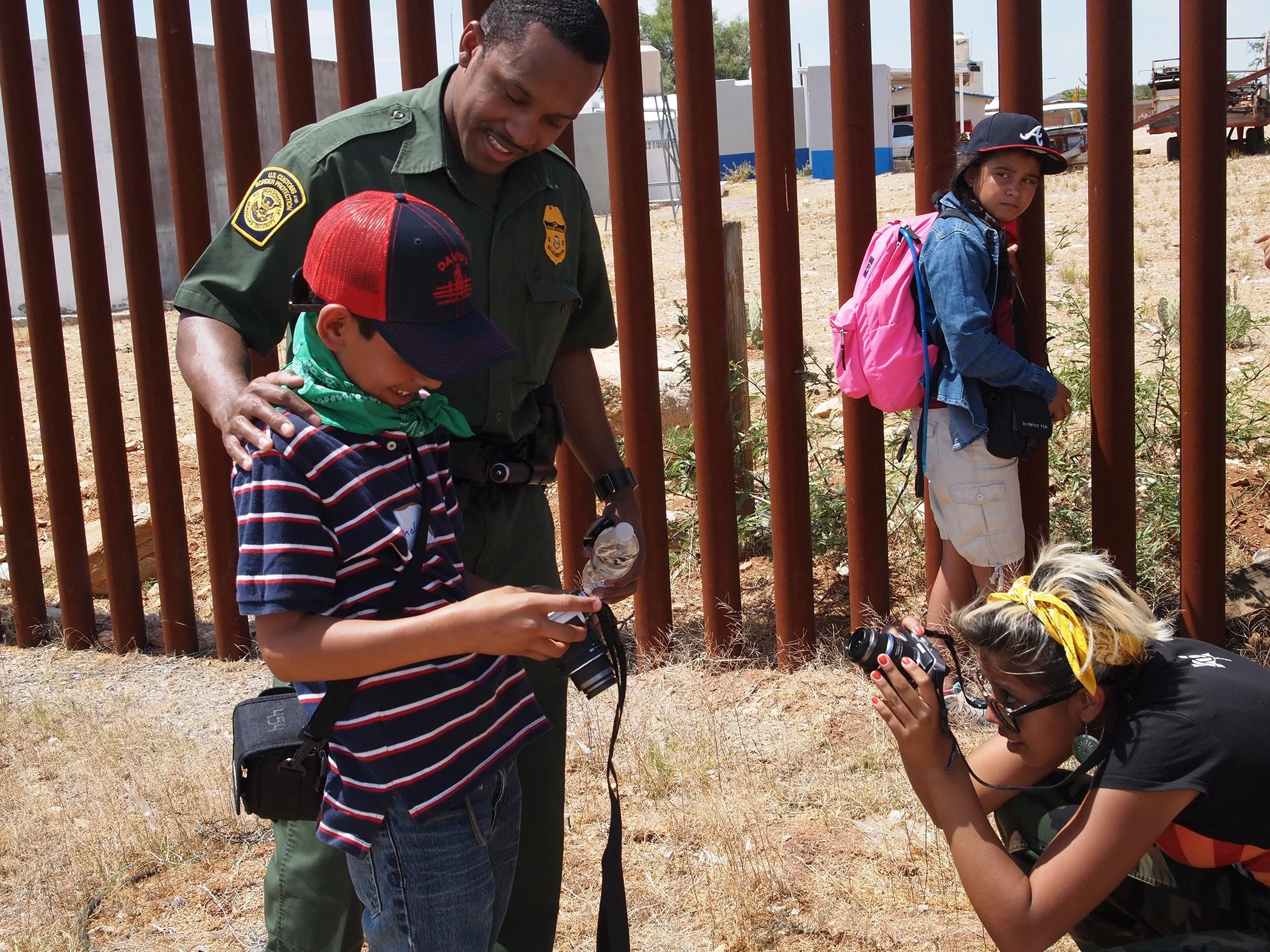 We took the workshop students to the US Mexico border to document the fence and meet with customs and border officials as part of our week-long workshop to document the communities living along the border.