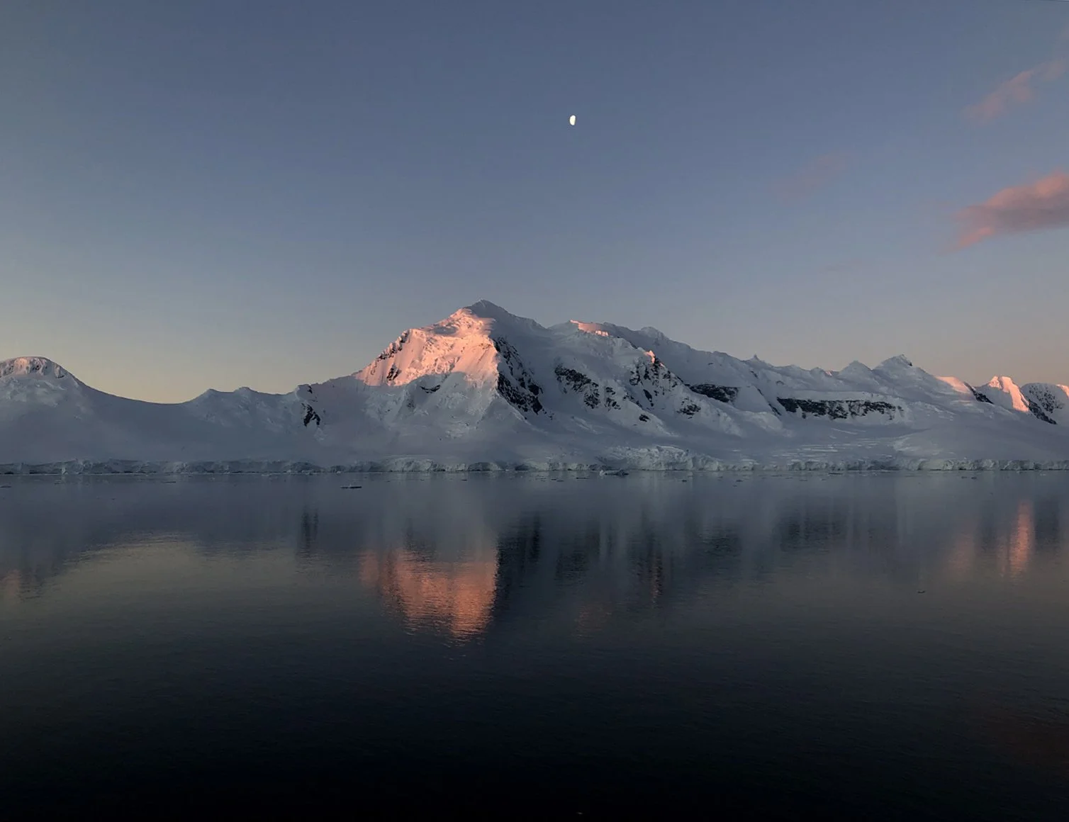 Gentle sunset at Paradise Bay. (Sun sets after 11pm in late November/early December.)