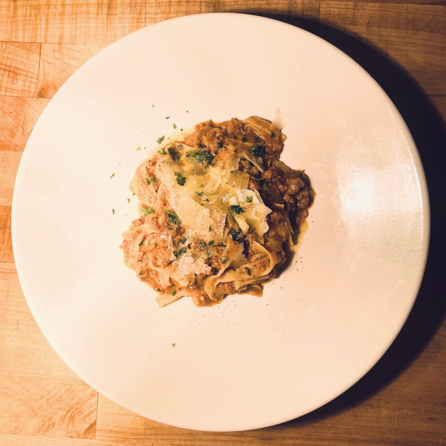 Another exciting new menu addition; The Tagliatelle Alla Bolognese. Housemade Tagliatelle pasta, tossed in a traditional meat rags and finished off with parmigiana reggiano. This side screams winter warmer. Check out this dish and all of our new menu