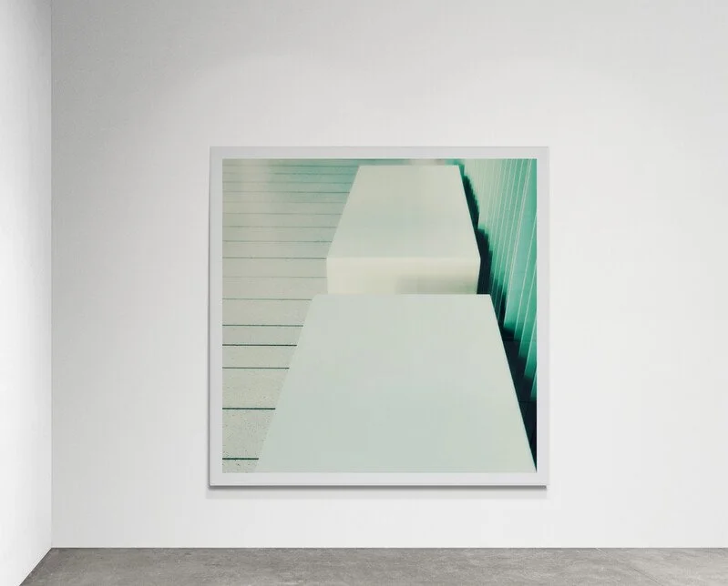 Hvide bænke/White benches - 2025