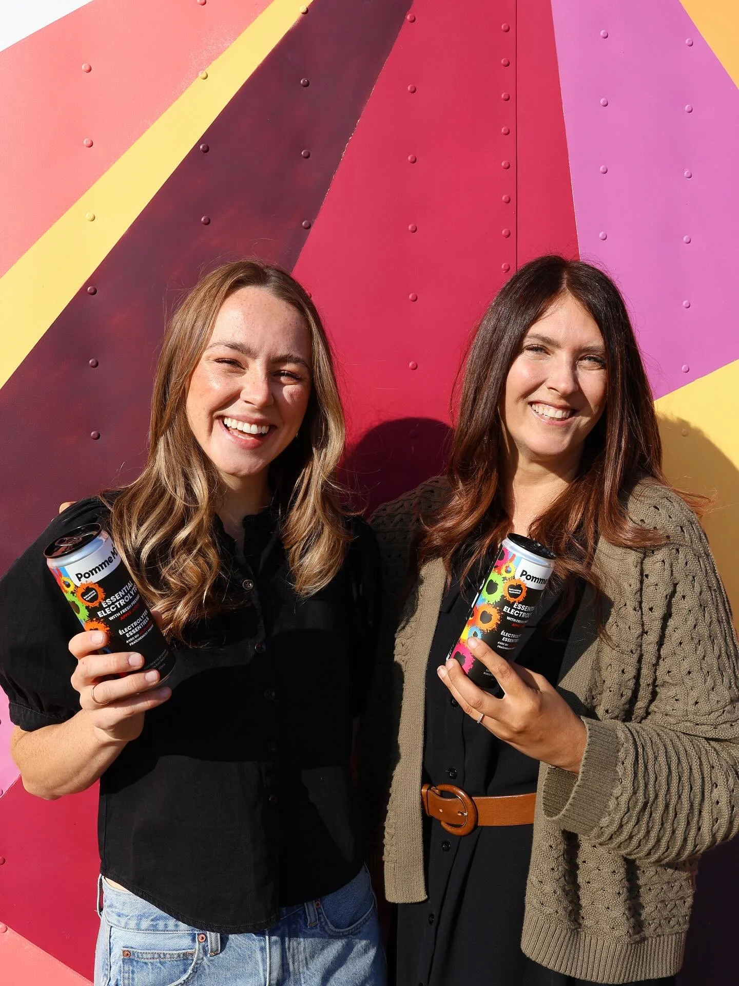 Vibes are high here π
We visited 4 Grocery stores in St.Albert this week!
50 cases were ordered from our distributor as a result π₯³
We have years of work to go, but we have smiles on our faces and fire in our hearts π 
#hydratebetter 
PommeMD is