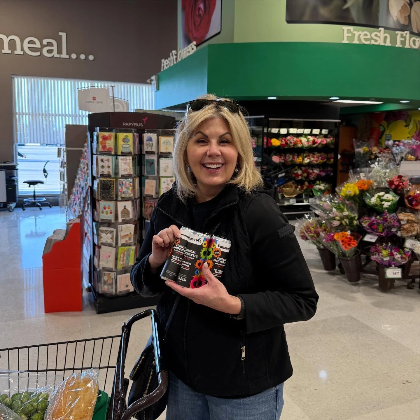 Mom&rsquo;s know best. A natural hydration formula to keep you at your best, without the fillers, dyes, colours or sweeteners. We are proud to share PommeMD with those that need it most. 

Hydrate Better. 💕💧😎❤️

#yeg #health #natural #electrolyted