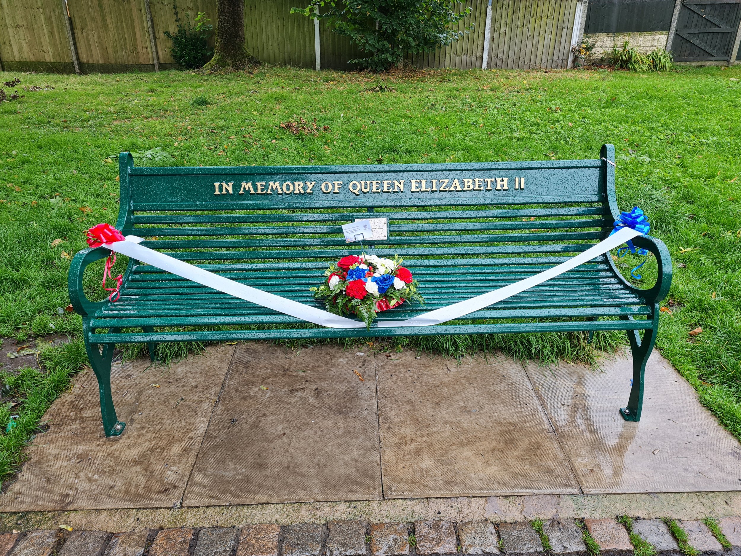Dedication of bench in memory of Queen Elizabeth II — Westhoughton Town ...