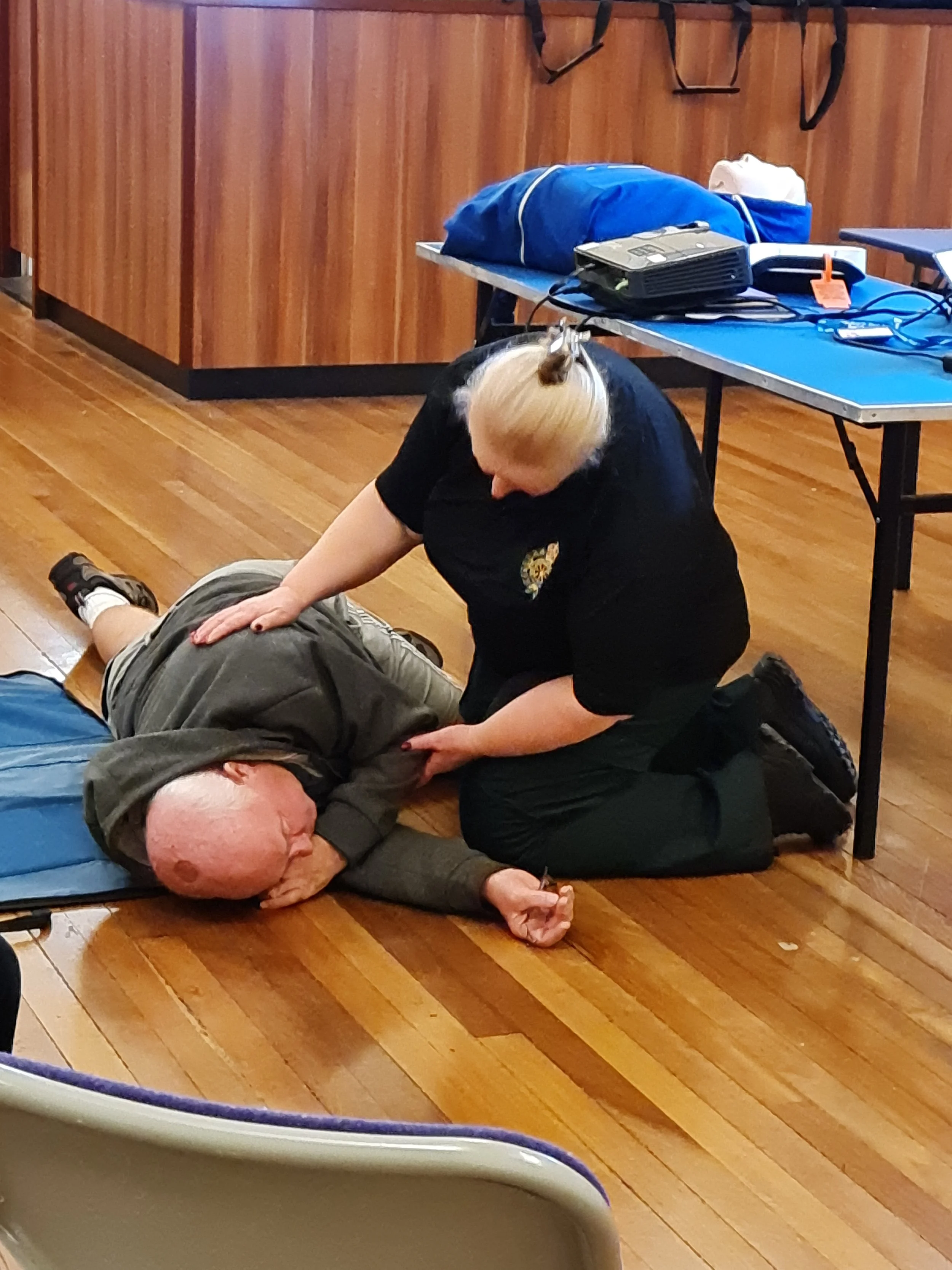 Defibrillator Training — Westhoughton Town Council