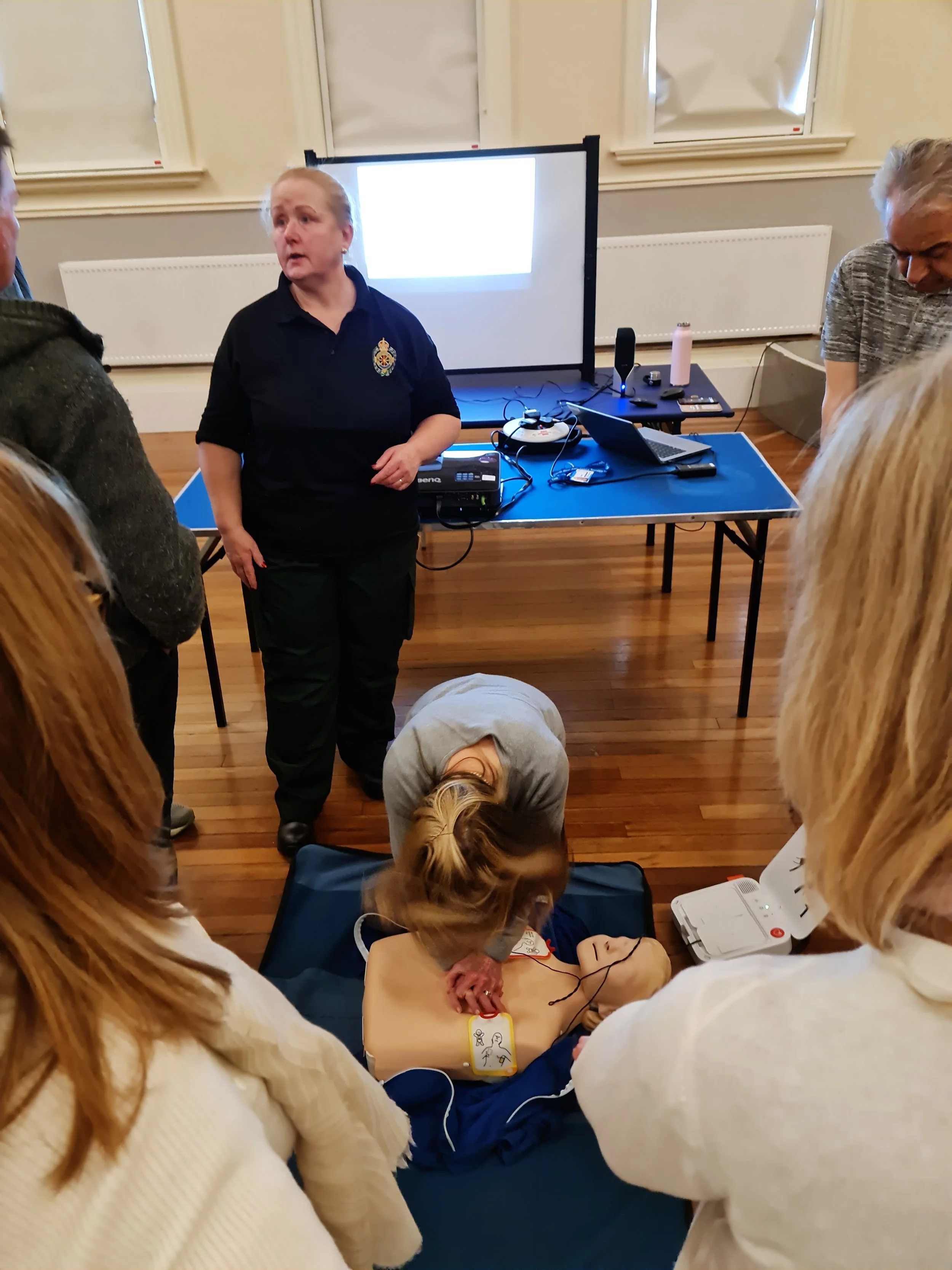 Defibrillator Training — Westhoughton Town Council