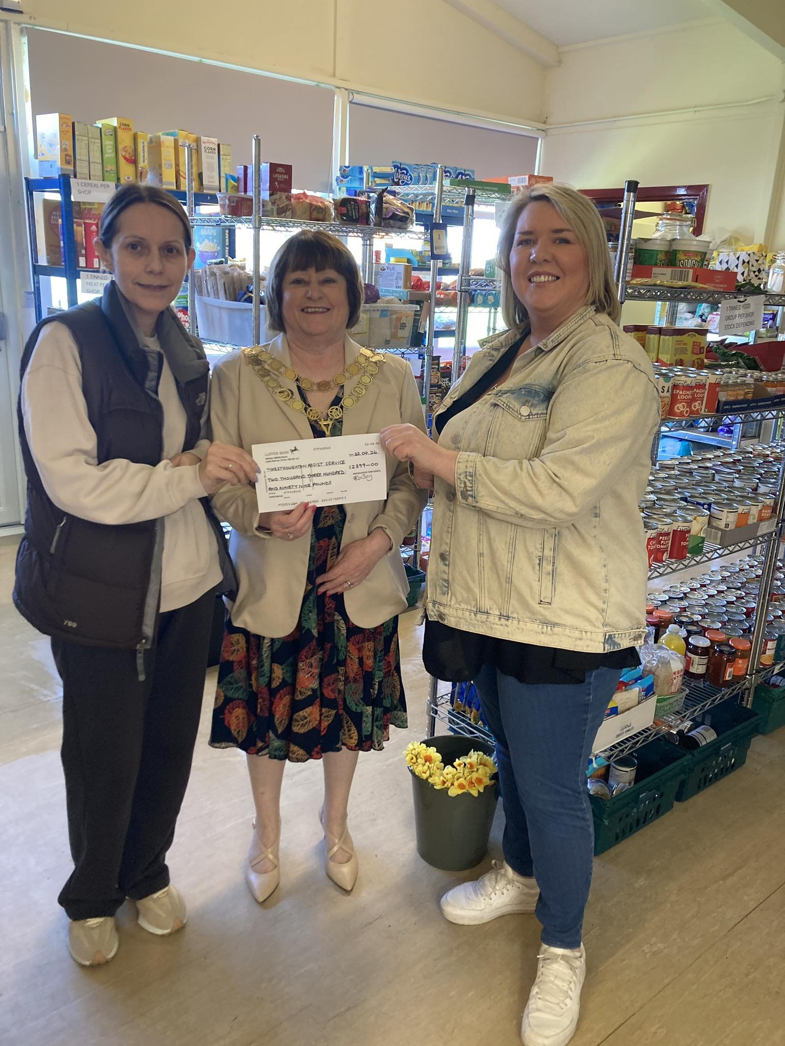 Mayors Charity Cheque Presentation 1