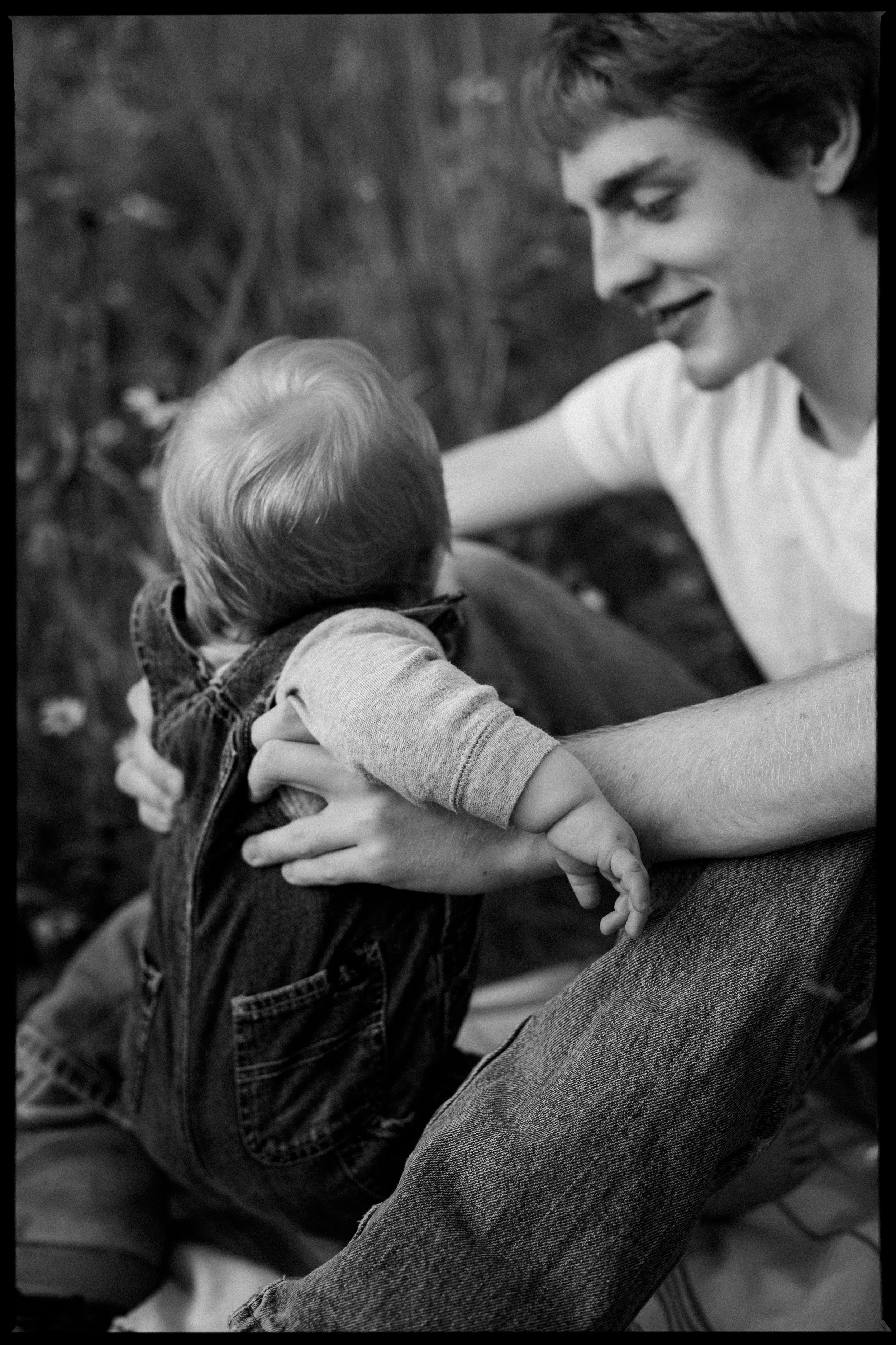 Kaitlyn, Patrick + James | Family Session - Ashley Holstein Photography-12.jpg