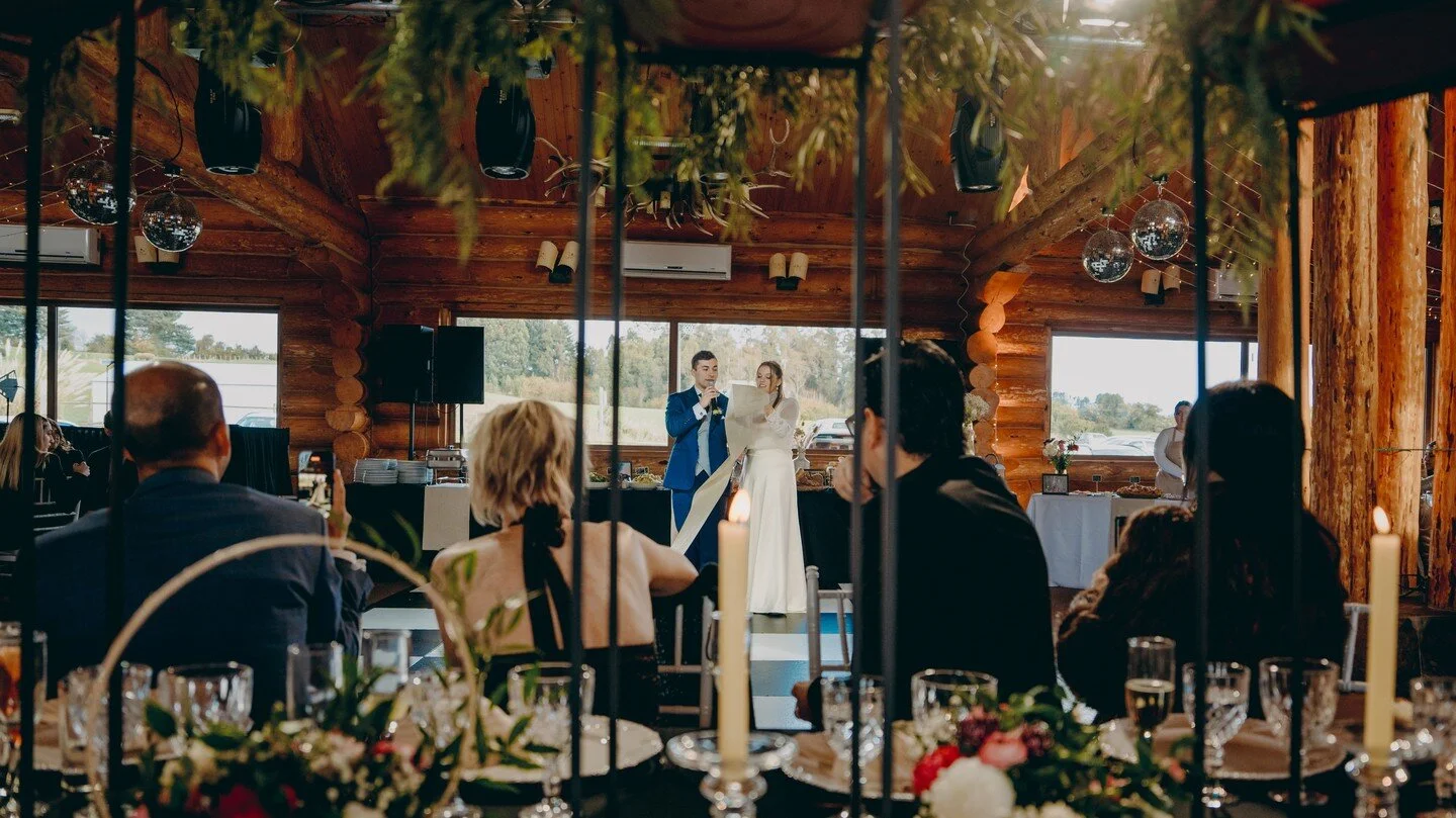 recuerdos imborrables de este gran matrimonio de Nicole y benjam&iacute;n! cotiza con nosotros a trav&eacute;s de www.cokediazbanqueteria.com foto by @benjaminmonge_ #banqueteria #banqueteriapuertovaras #banqueteriachile #matrimonios #matrimoniospuer