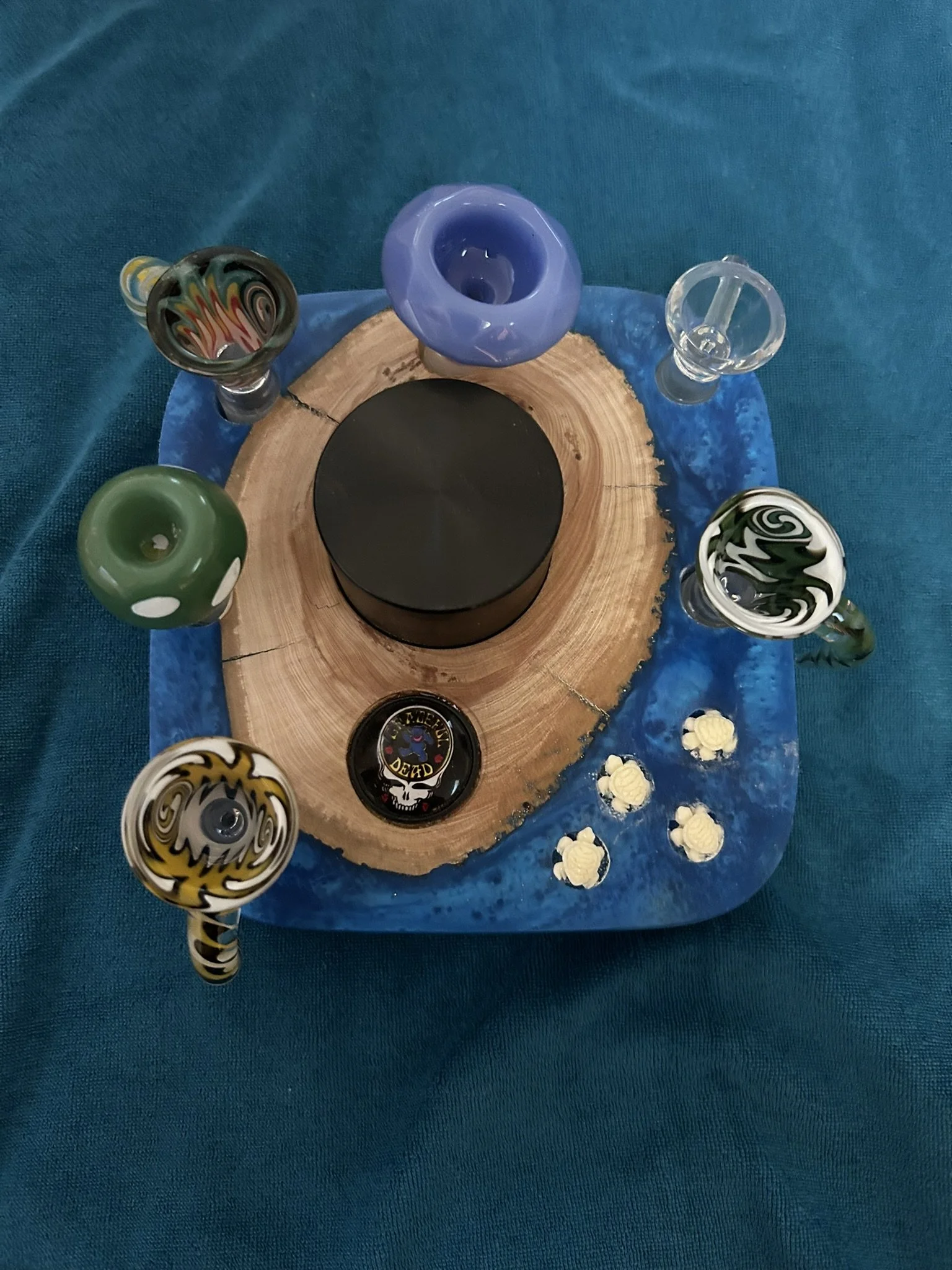 Terrapin Station 14mm six hole Glass Pipe bowl holder stand Juniper and resin