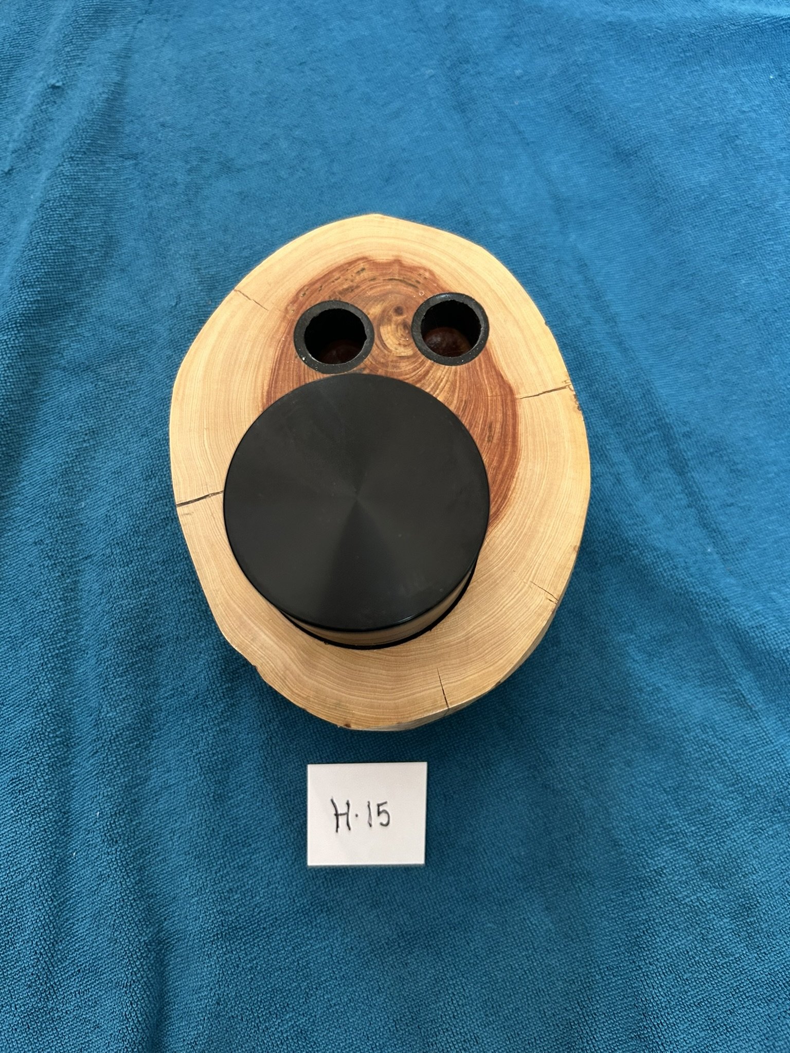 14mm Glass pipe Bowl Holder stand Alligator Juniper Jet stone inlay 2 holes with Black grinder