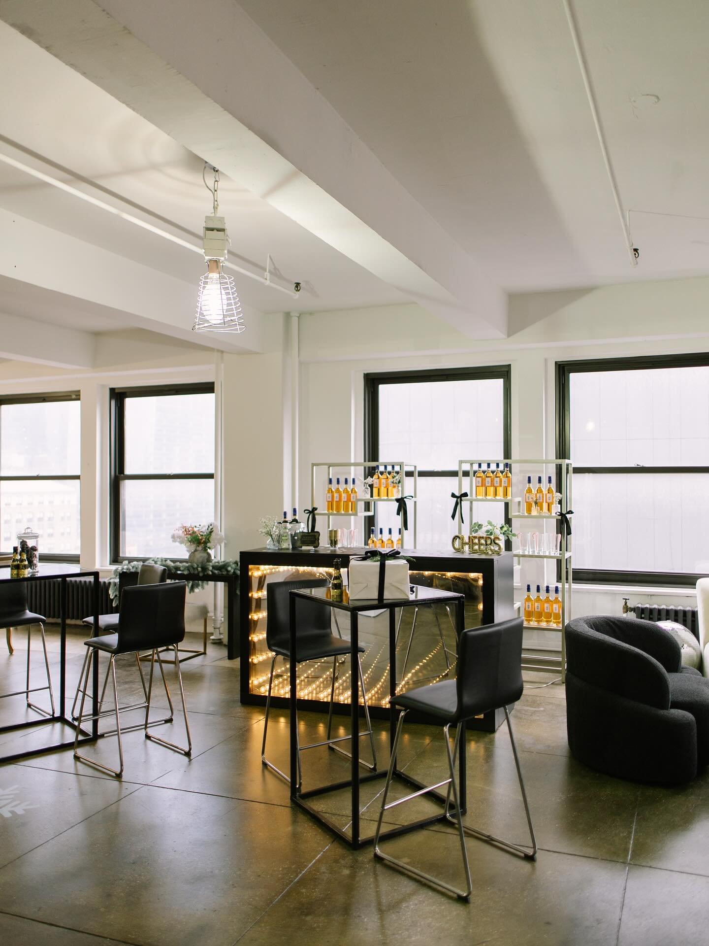 It&rsquo;s almost the Holiday&rsquo;s and we have the perfect pieces for your next party!🎉 

If you need helping pulling a look together or you know exactly what you want, come to us and we are happy to put everything together for you! 

Need finish