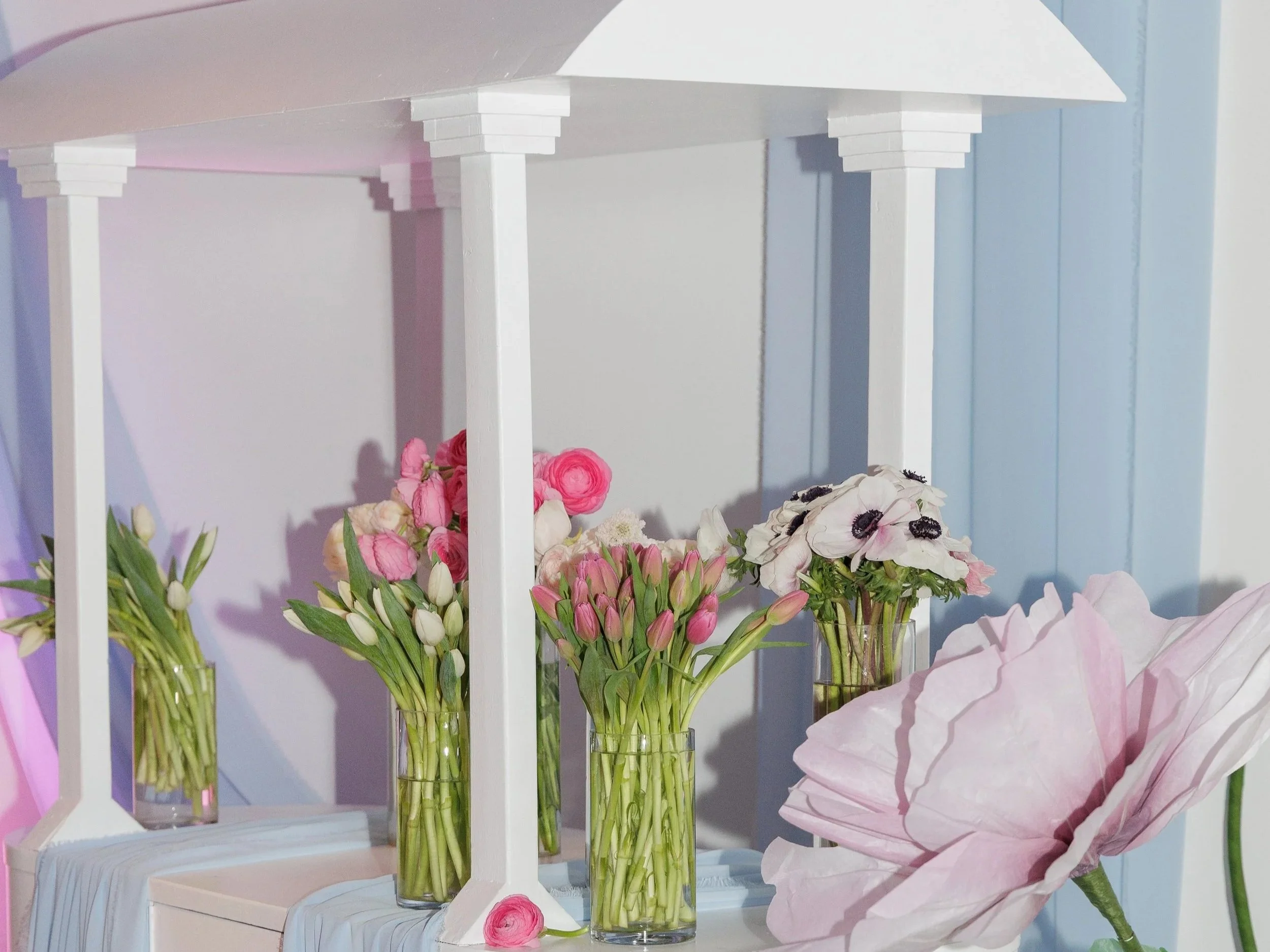 Love is in the awe event