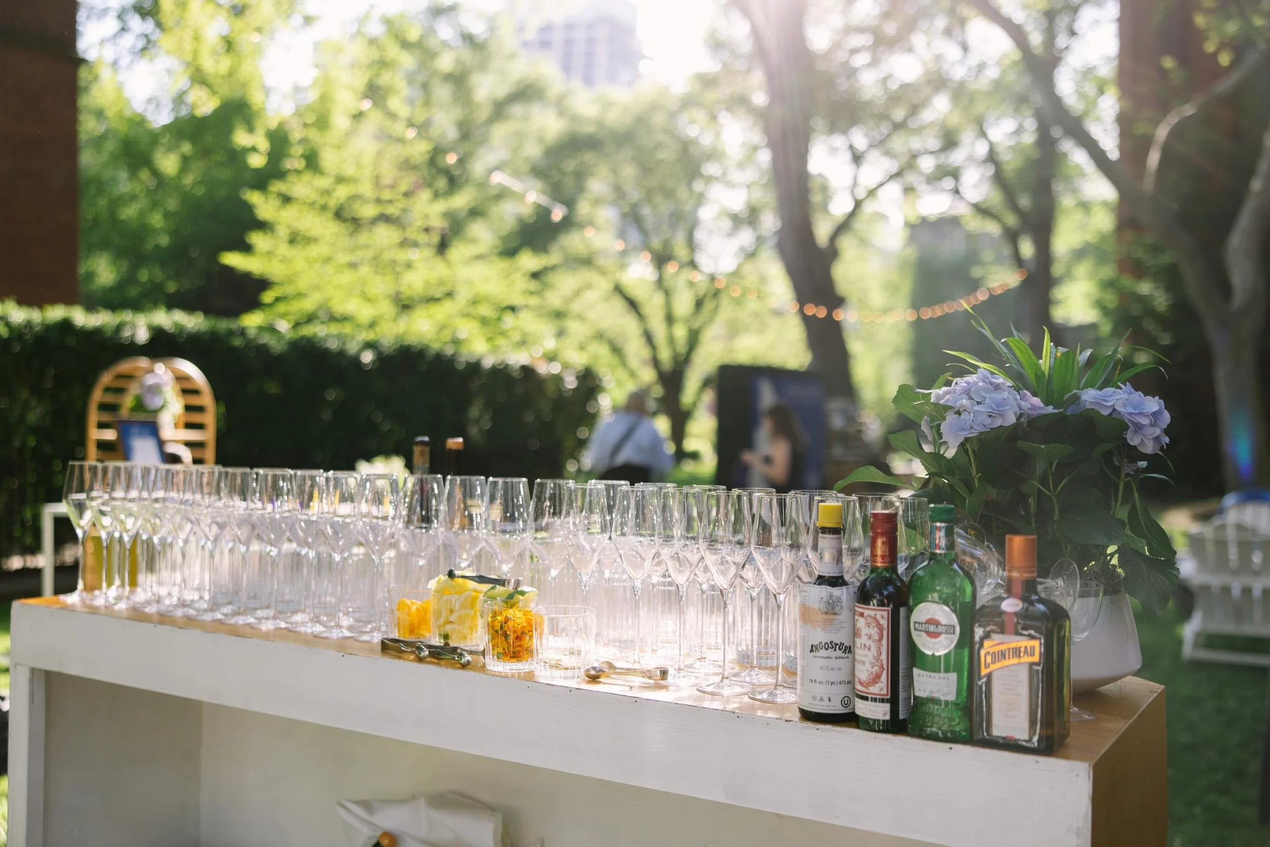 Summer has officially arrived! We have the perfect outdoor furniture for your next event☀️☀️☀️

Book with us for your future events through our
📩 Email: hello@rentquestnyc.com
📞: 212-243-4291
✨Or submit a wishlist through our website

#rentquest #f