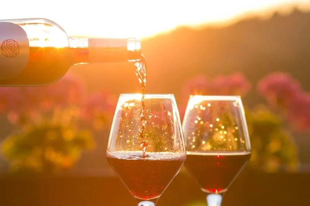 Winery Website Summer Inspiration in the Pacific Northwest