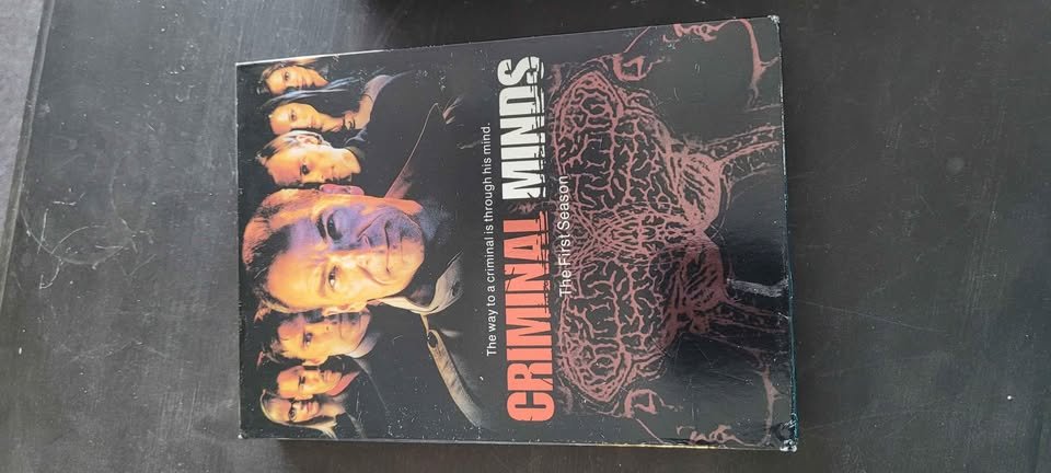 Criminal Minds DVD 2.jpg
