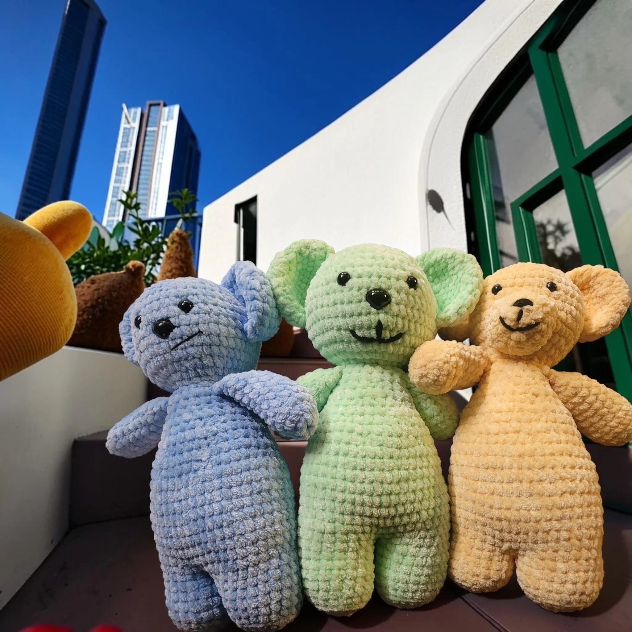 crochetteddybears.jpg