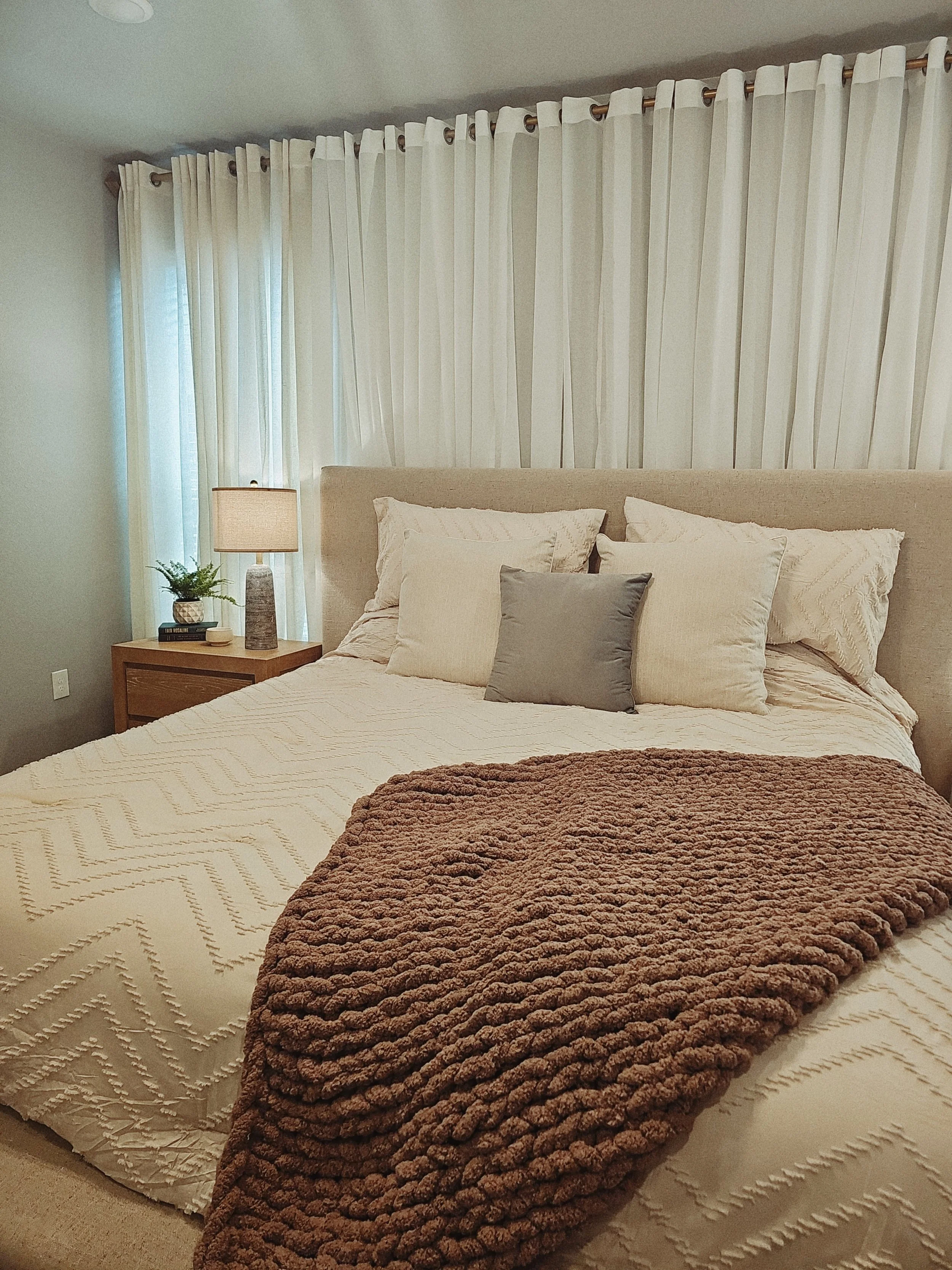 templebedroom5.jpeg