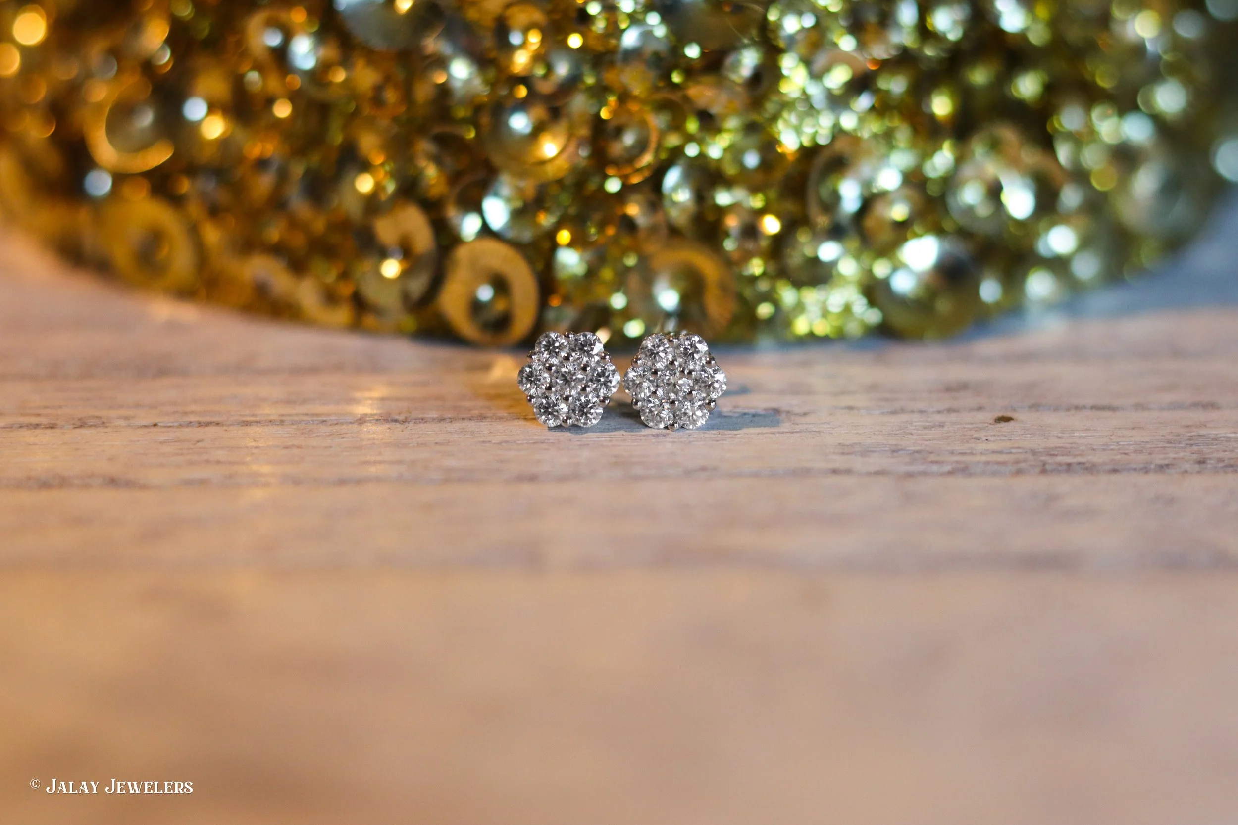 Moissanite Earrings-02.jpg