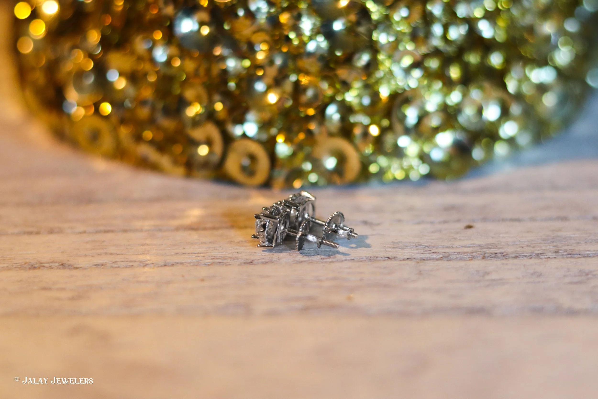 Moissanite Earrings-08.jpg