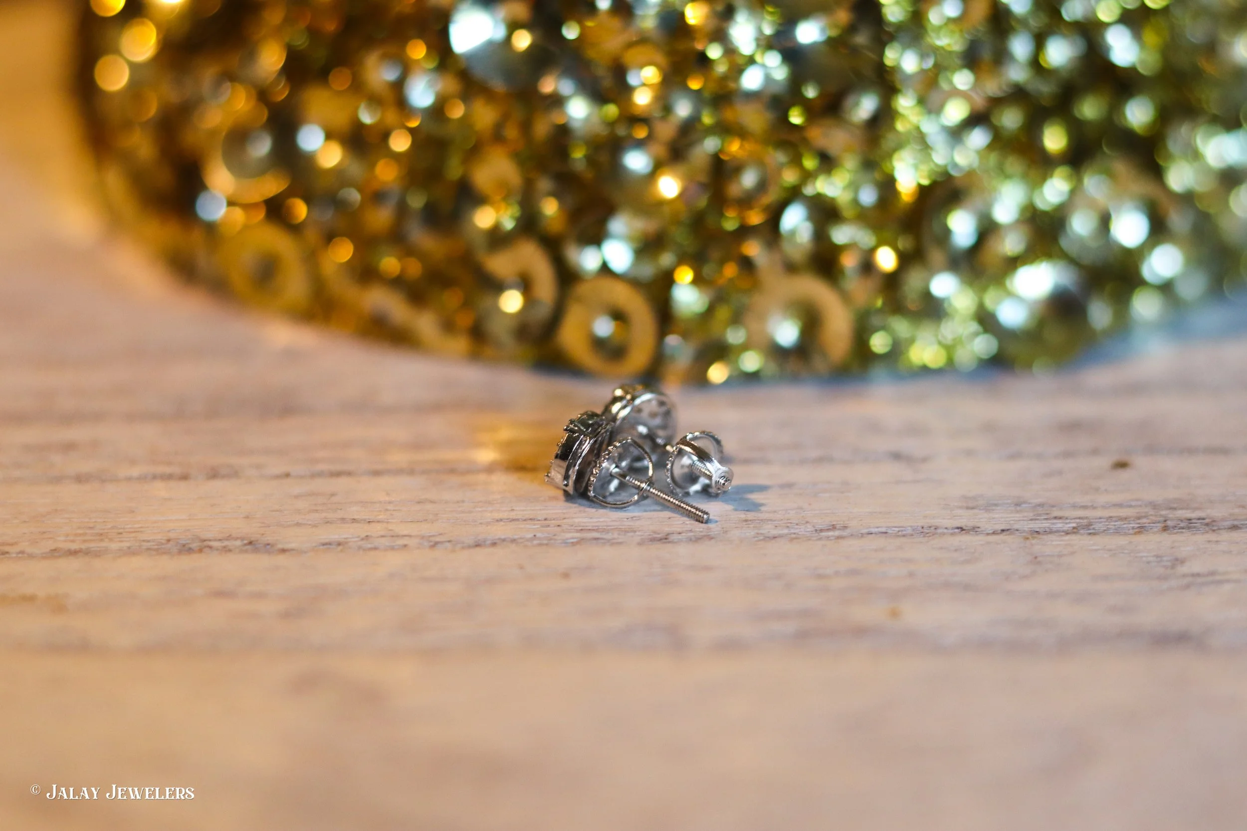 Moissanite Earrings-03.jpg