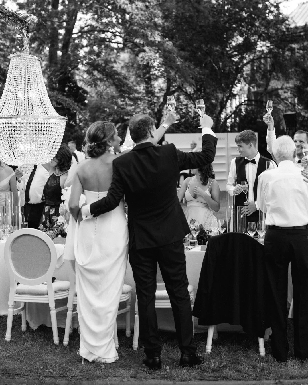 For M &amp; I , their wedding was not just a single day, but a seven-day celebration of love, values, and home in Berlin. The week unfolded with a Hello BBQ focused on sustainability, a playful tennis tournament at Ingo&rsquo;s club, a glamorous city