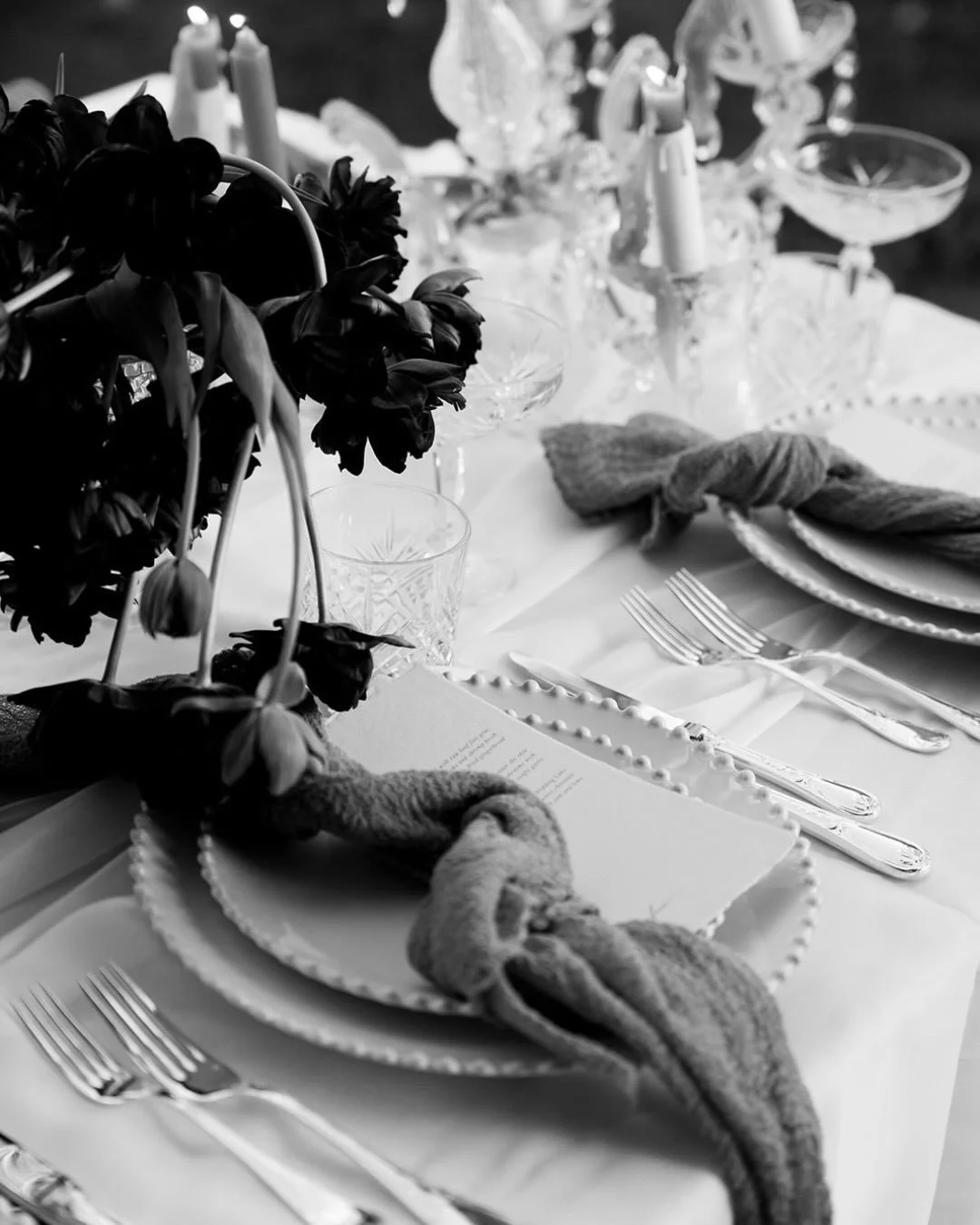 It&rsquo;s all in the details! A few more stunning glimpses of a wonderful table scape we created in France. 
⠀⠀⠀⠀⠀⠀⠀⠀⠀
Workshop: @eikon.collection
Main photographer &amp; Founder: @marioncophotography
Planning: @ido_events_
Couple: @juliet_searle @a