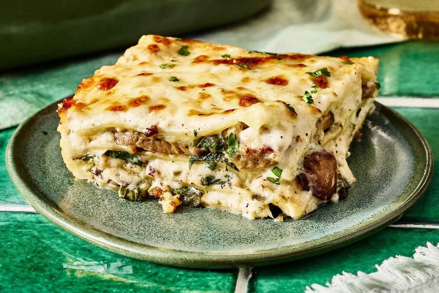 white-lasagna_2775_beauty_095-c4f9df3aed674fd688b10434b9bb5cc3.jpg