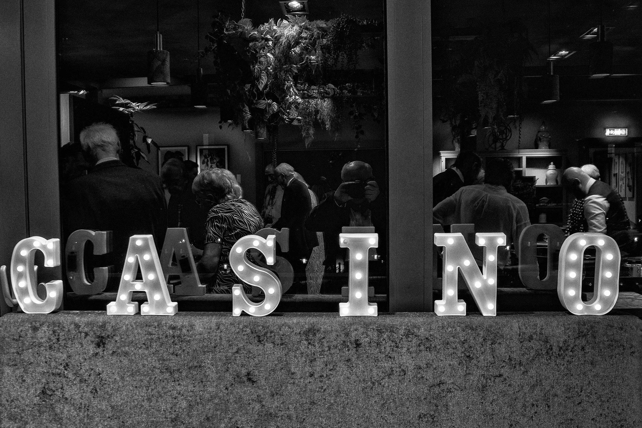  Vic Steadman – Casino Evening (Reflections)