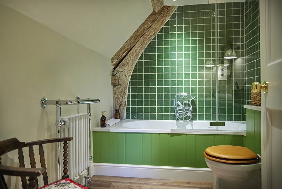 rippon-hall-bathroom-2.jpeg
