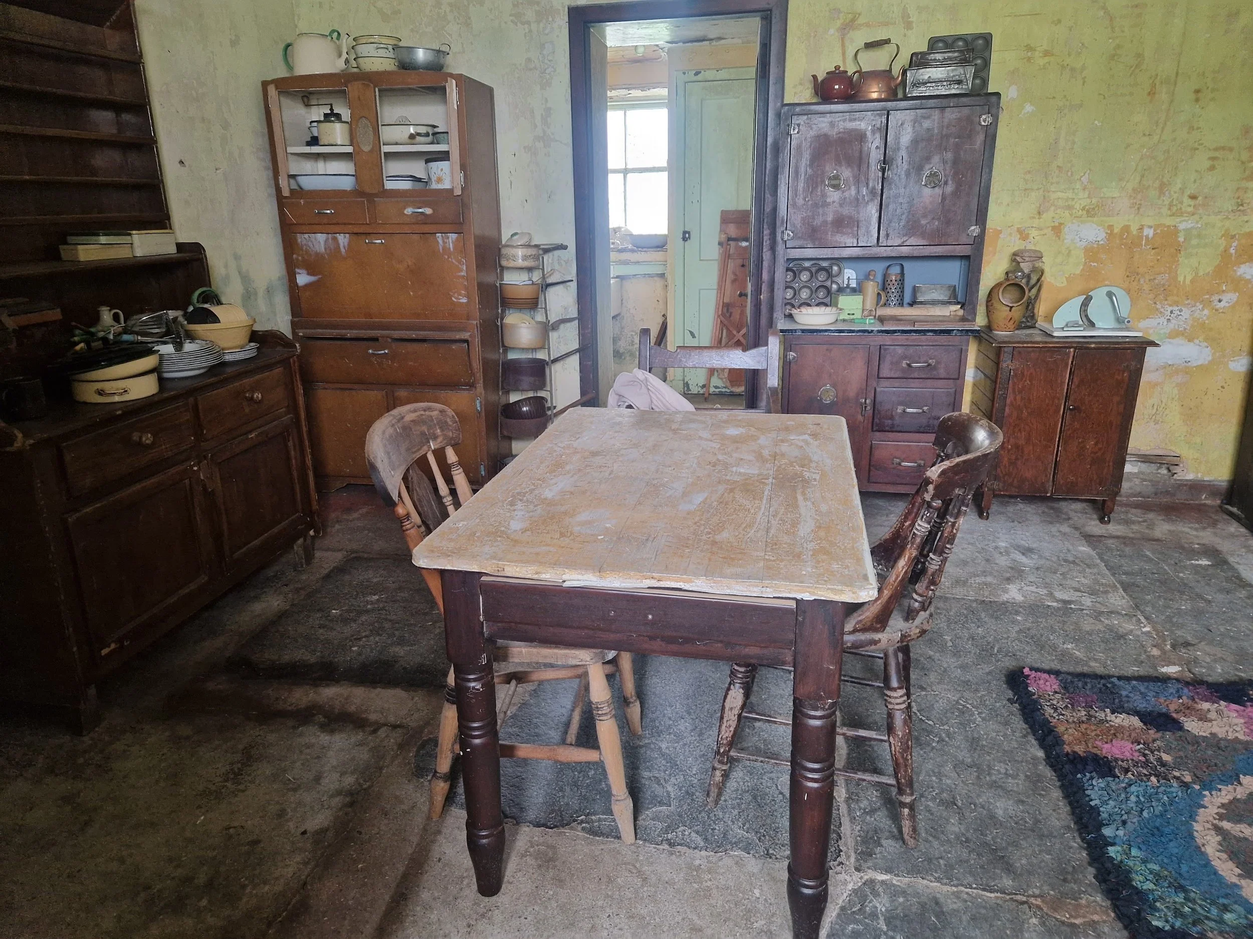 dining room 2.jpg