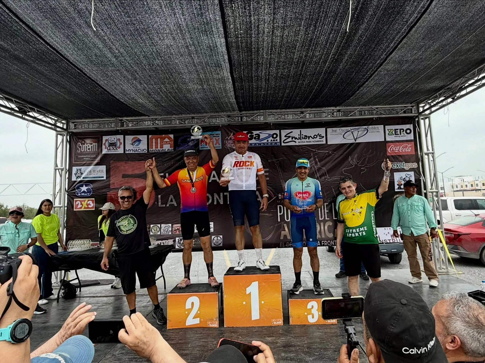 A strong  presence by NDUR athletes showed up at Puerta de las Americas last weekend, with a majority of them lining up and delivering several top 5 finishes across categories. Solid execution and smart racing! Congrats to all NDUR athletes lining up