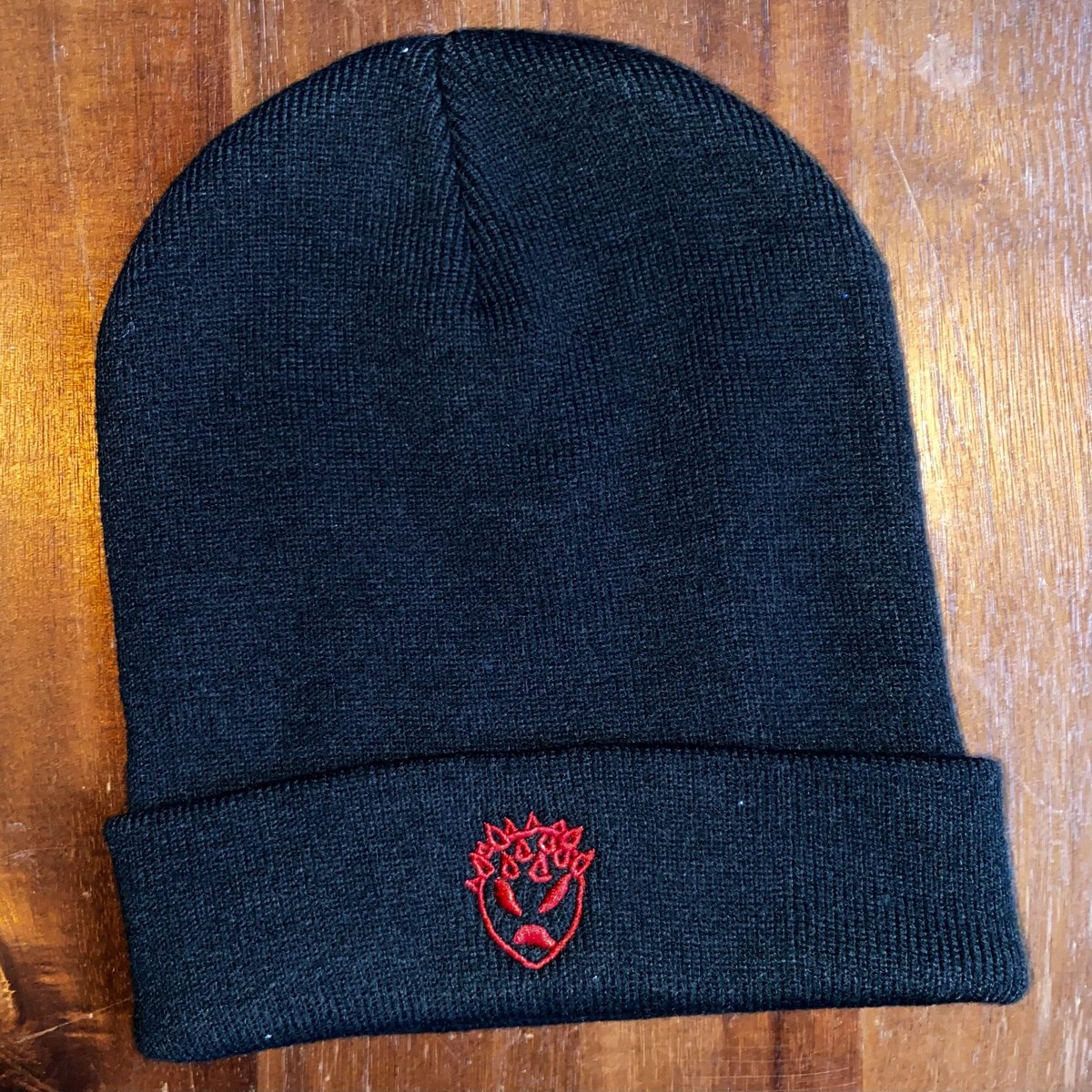 Lynks Black Embroidered Beanie