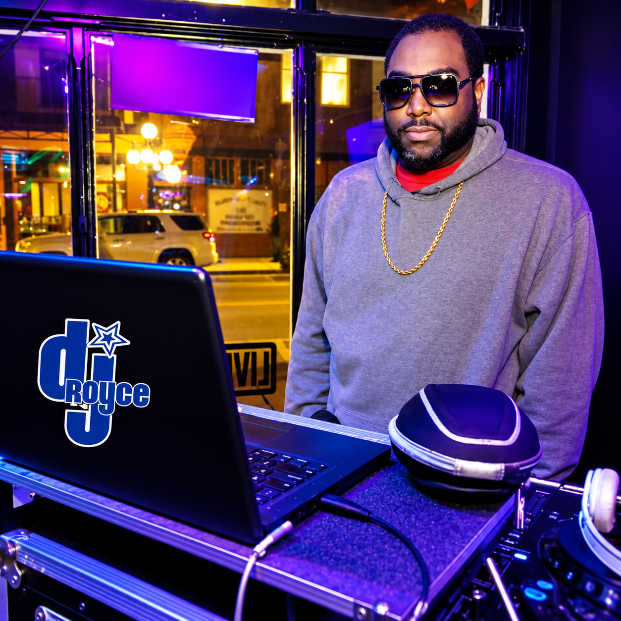 Neon Nightclub DJ Portrait hynrei.png