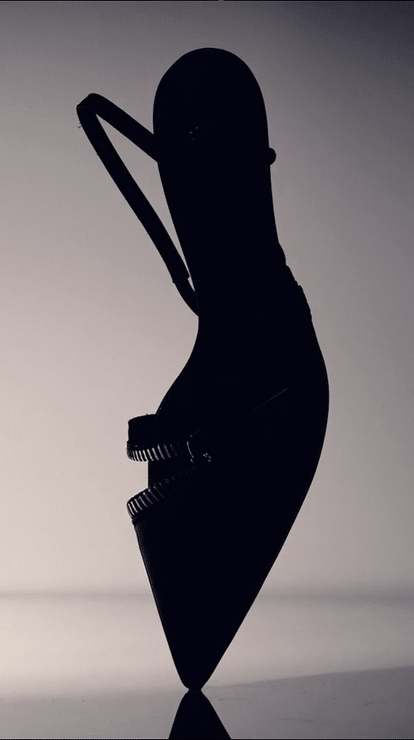 FoS_Editorial_01 - (9x16) - 30 - wireout-high.gif