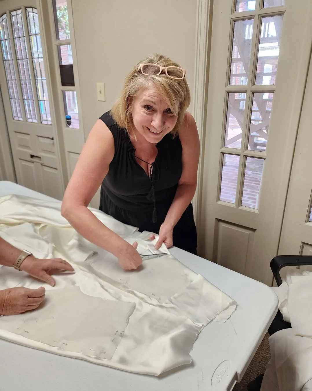 544854220_1165343348958589_9073804504725599085_n - Copy.jpg