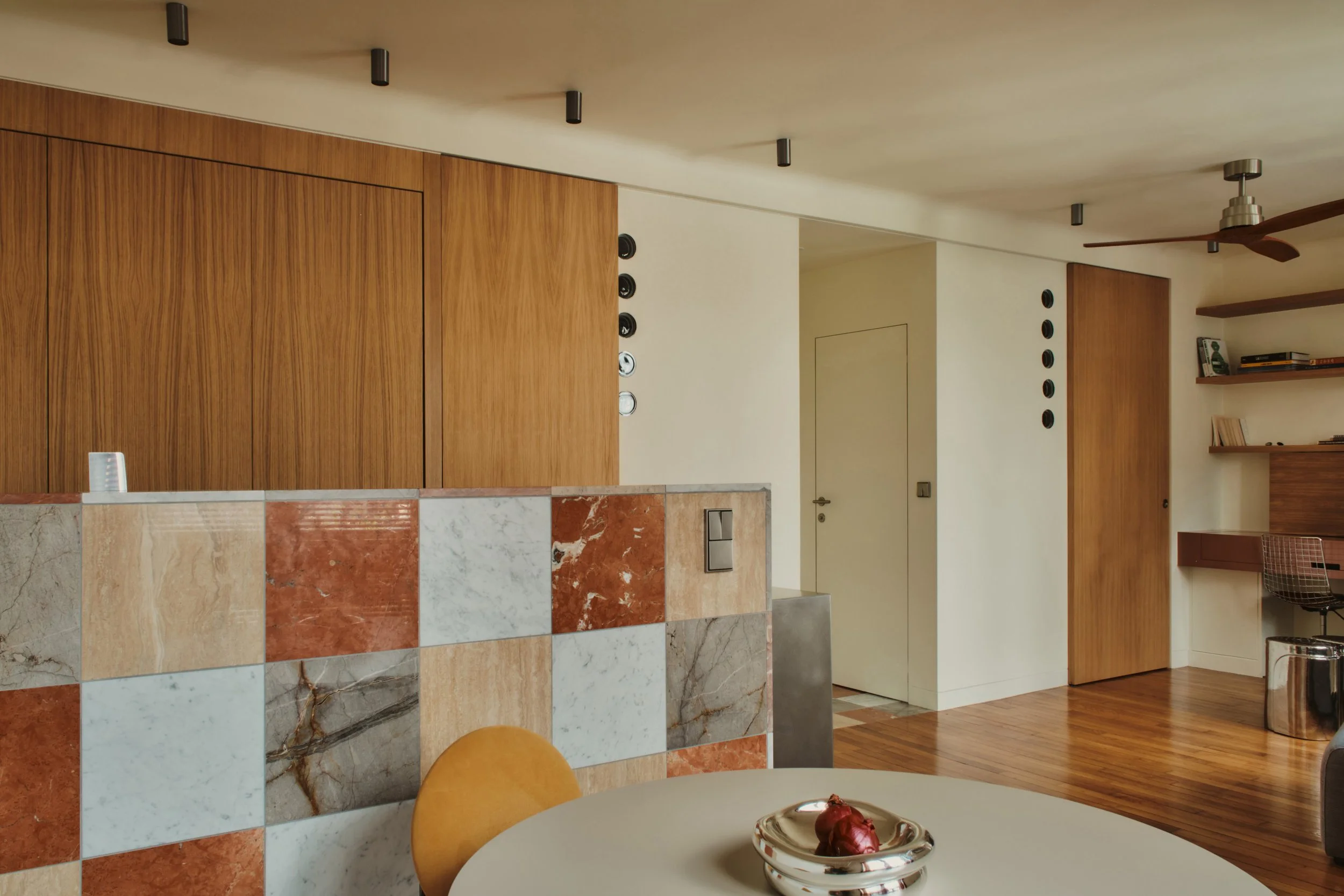 Rénovation complète d'un appartement de 40m2 à Boulogne Billancourt - Architecture intérieur 