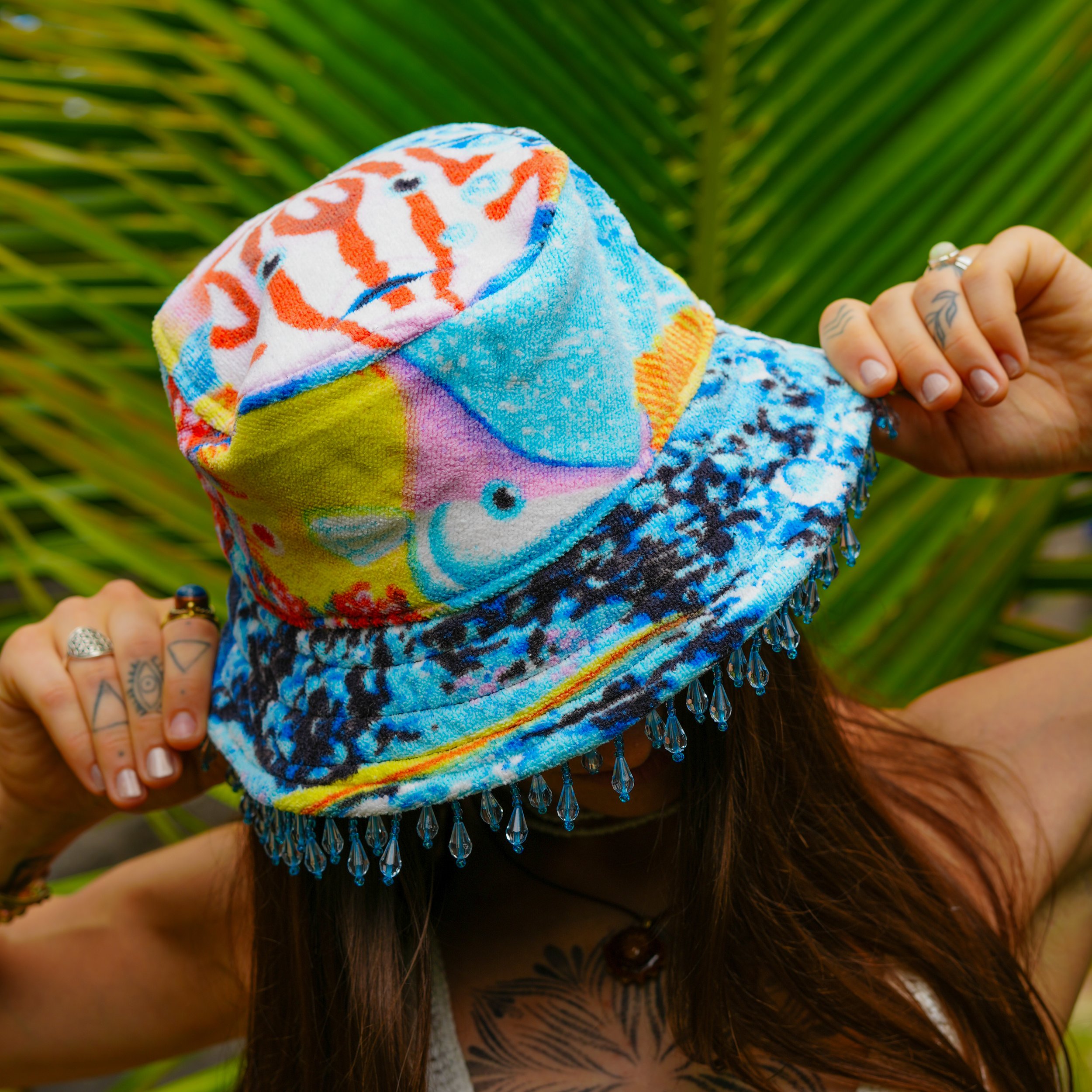 kona reversible bucket hat