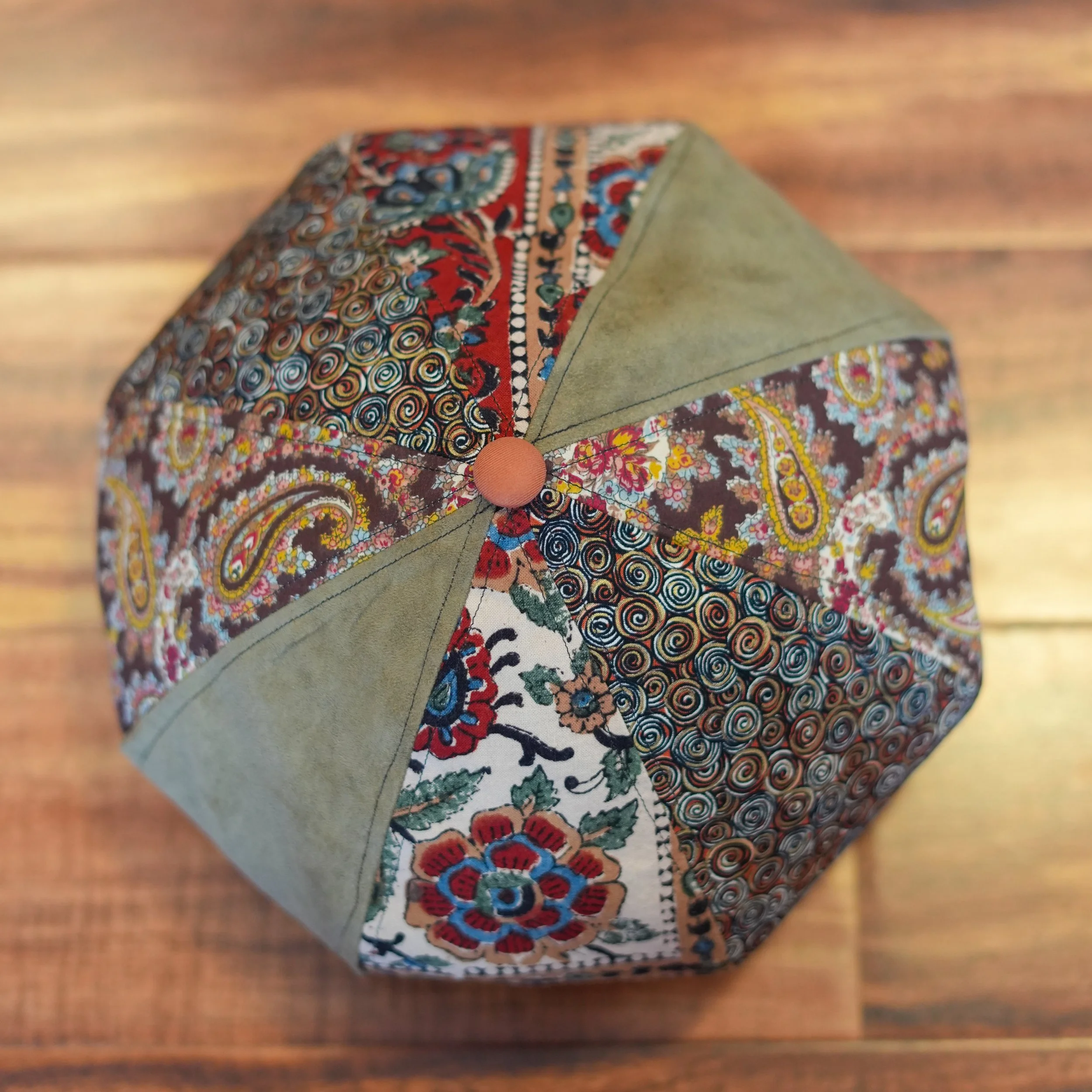 sus-newsie-caps-SQUARE-49.jpg