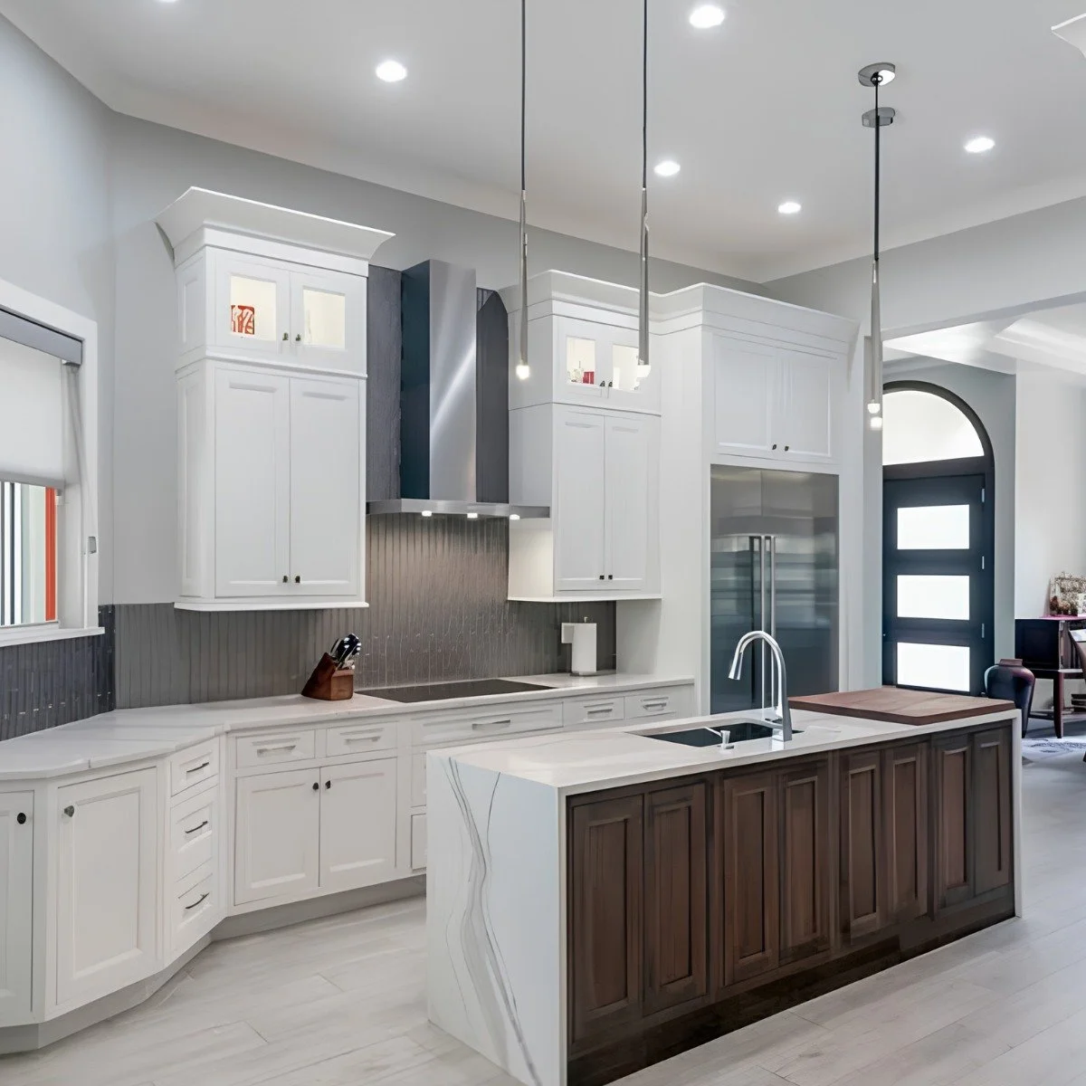 ✨ 𝐌𝐨𝐫𝐞 𝐓𝐡𝐚𝐧 𝐚 𝐊𝐢𝐭𝐜𝐡𝐞𝐧 𝐑𝐞𝐦𝐨𝐝𝐞𝐥
A great kitchen is about more than new cabinets and countertops. It's about creating a space that works for the way you live, gather, cook, and connect every day.
From custom layouts and statement 