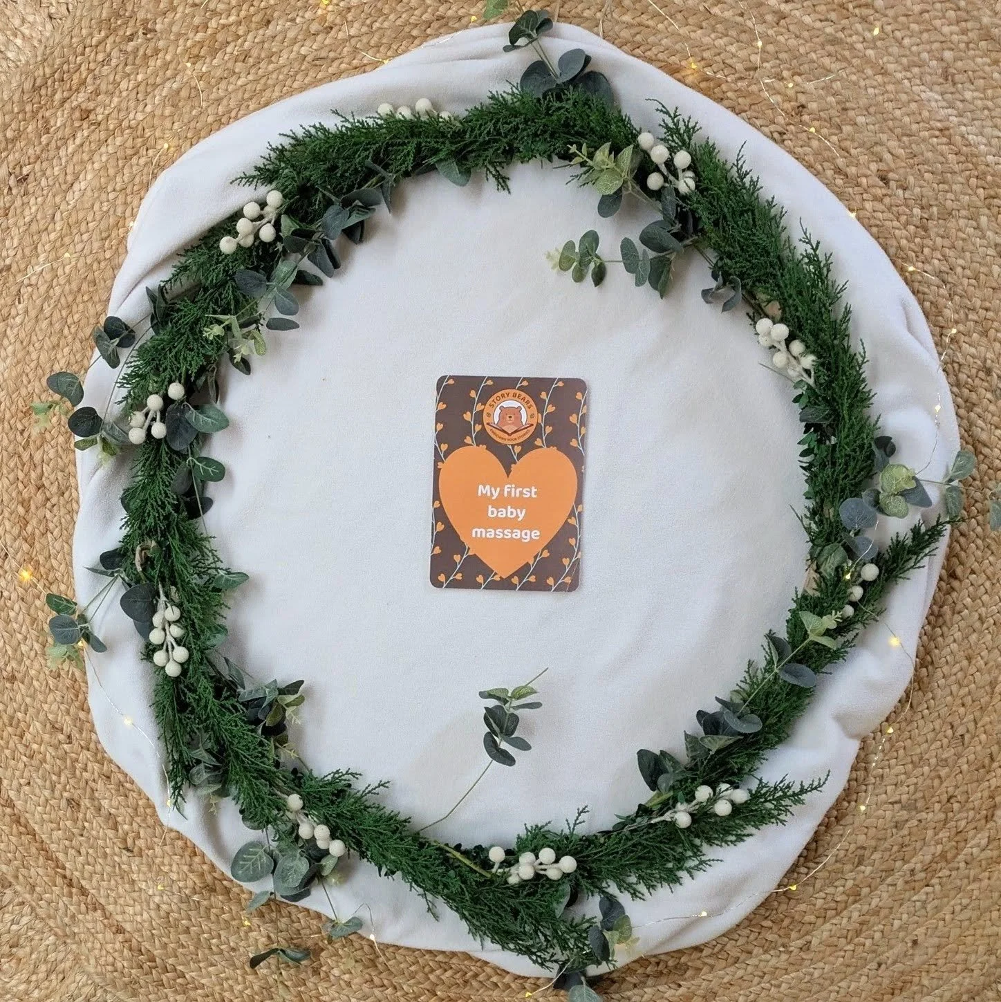 ❄ JANUARY MASSAGE COURSE ❄

Our Barnstaple massage course started this week and the new babies got on very well with a lovely leg massage! We created this winter set-up for the hoop with firs and white berries, and a string of twinkly lights- we hope