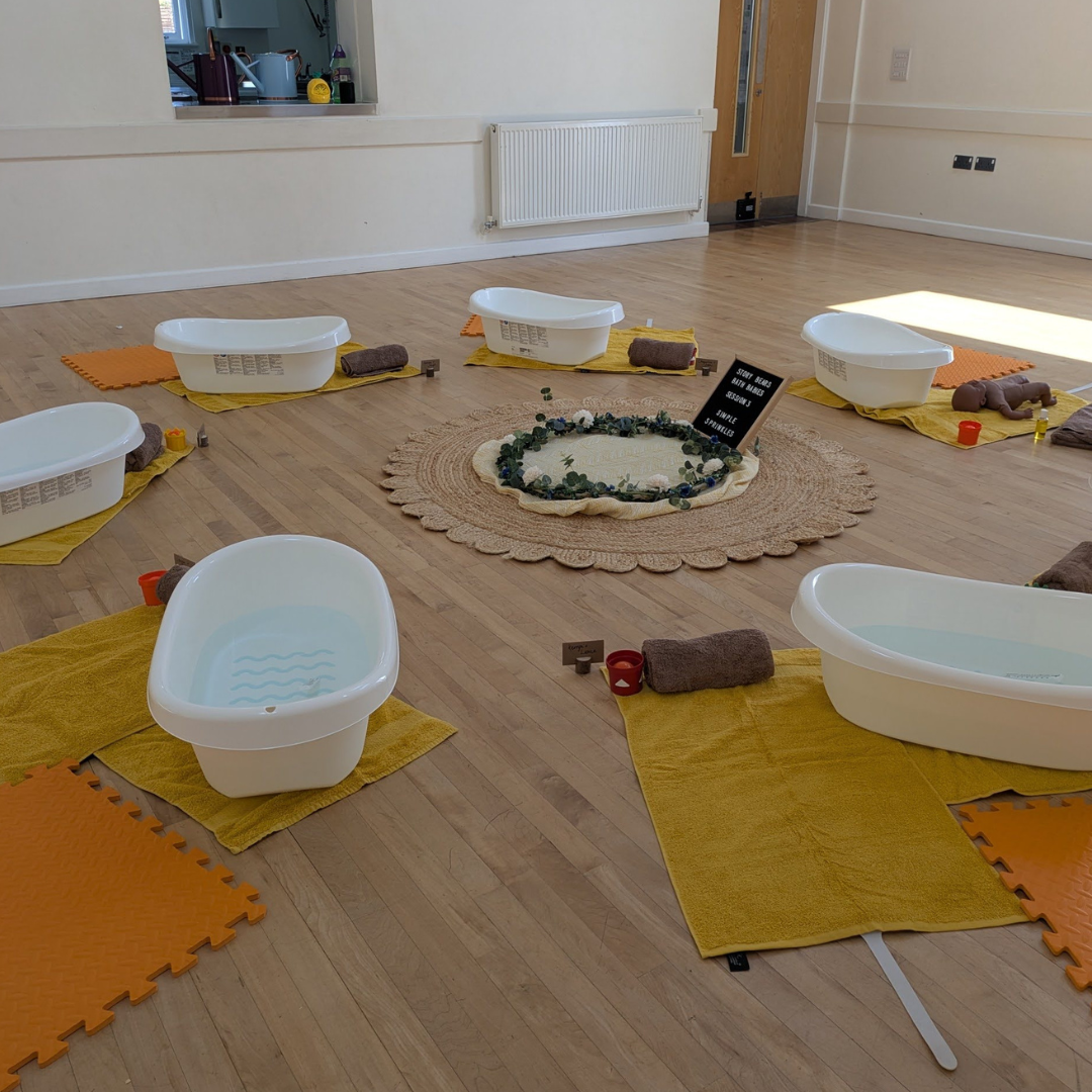 A teaching space with baths in a circle